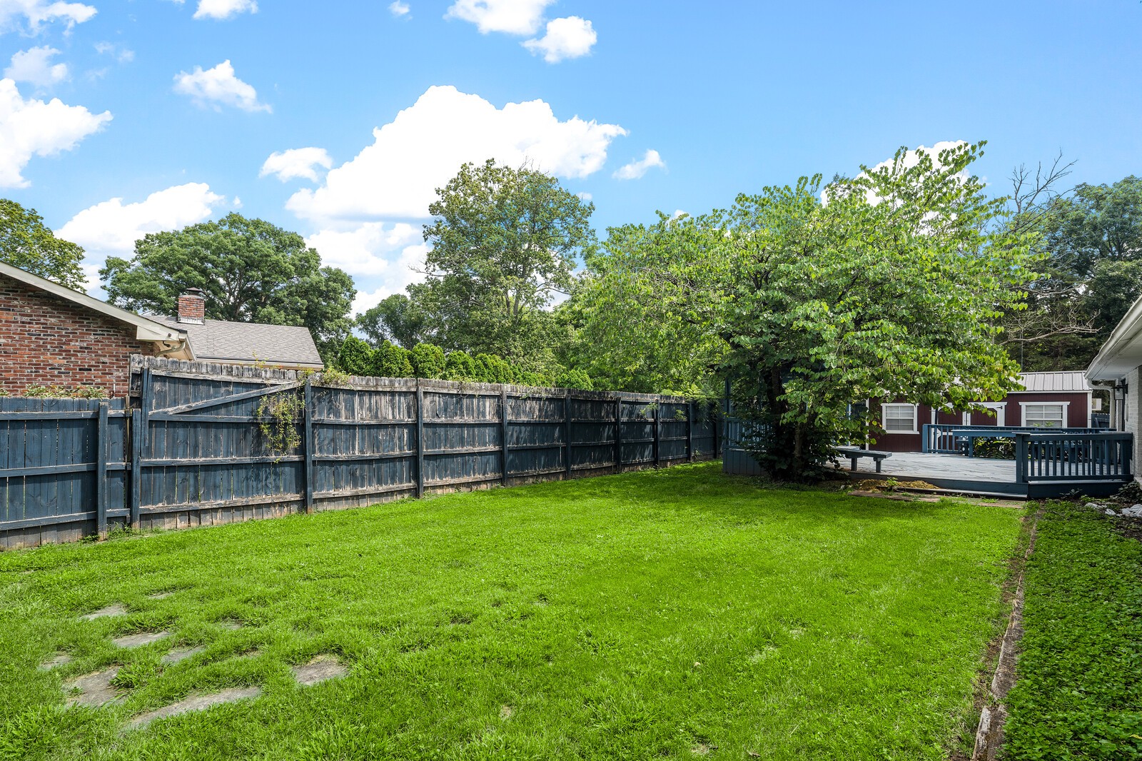 4052 Port Cleburne Ln Property Photo 18