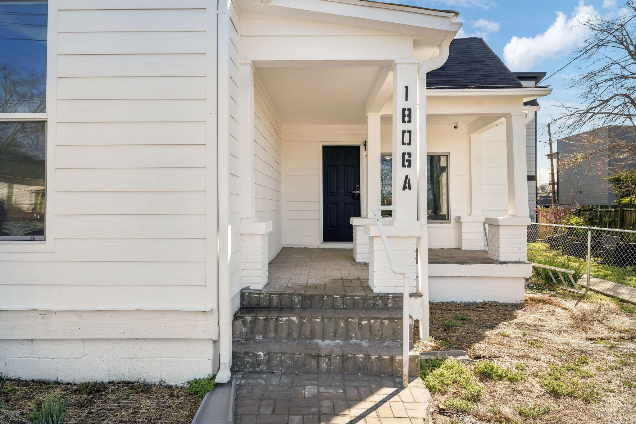 1806 15th Ave, N Property Photo 4
