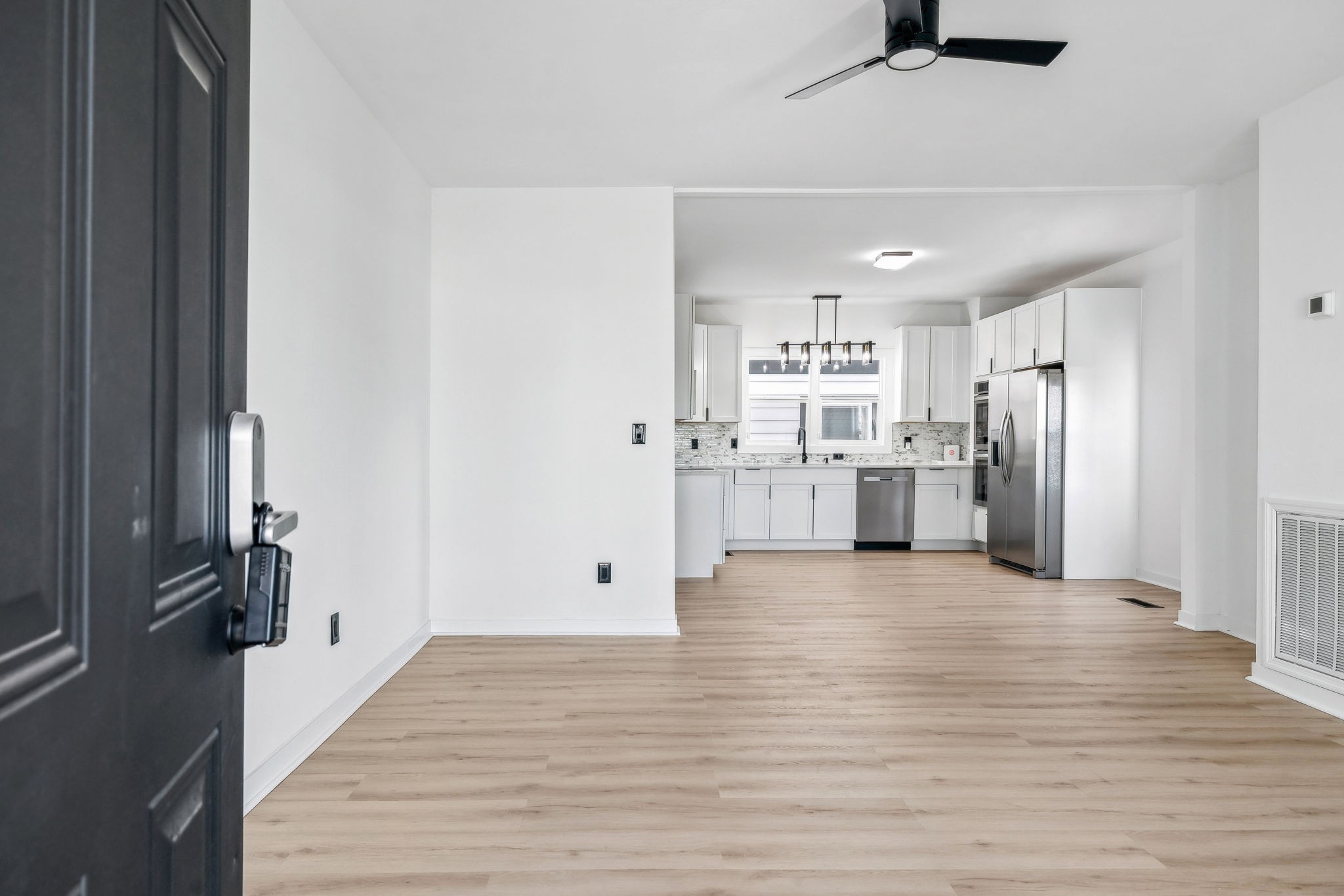 1806 15th Ave, N Property Photo 6