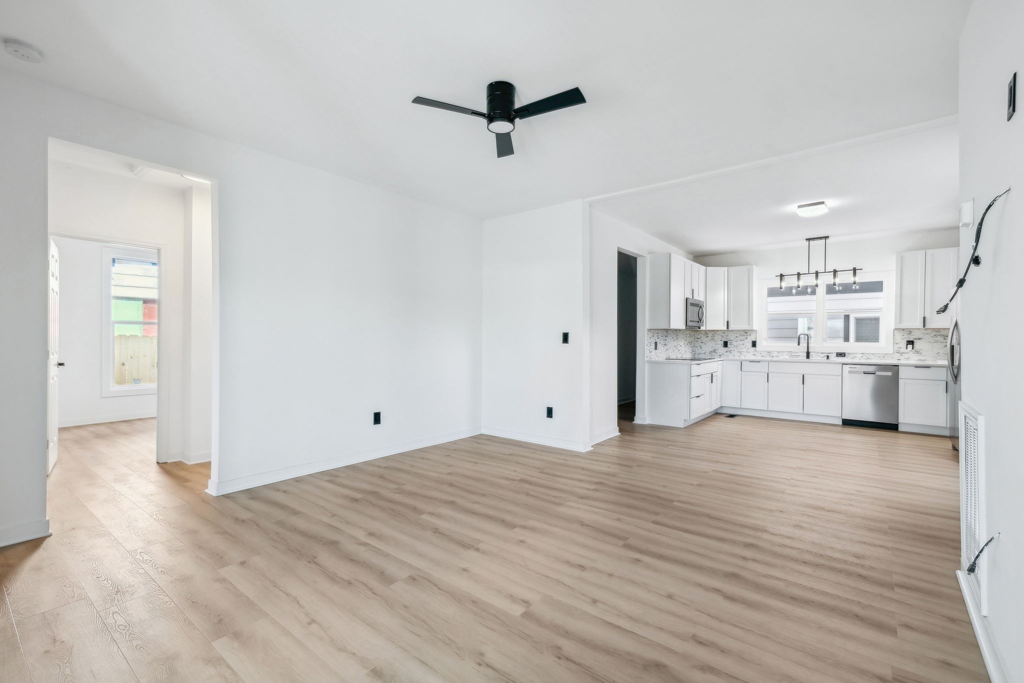 1806 15th Ave, N Property Photo 12
