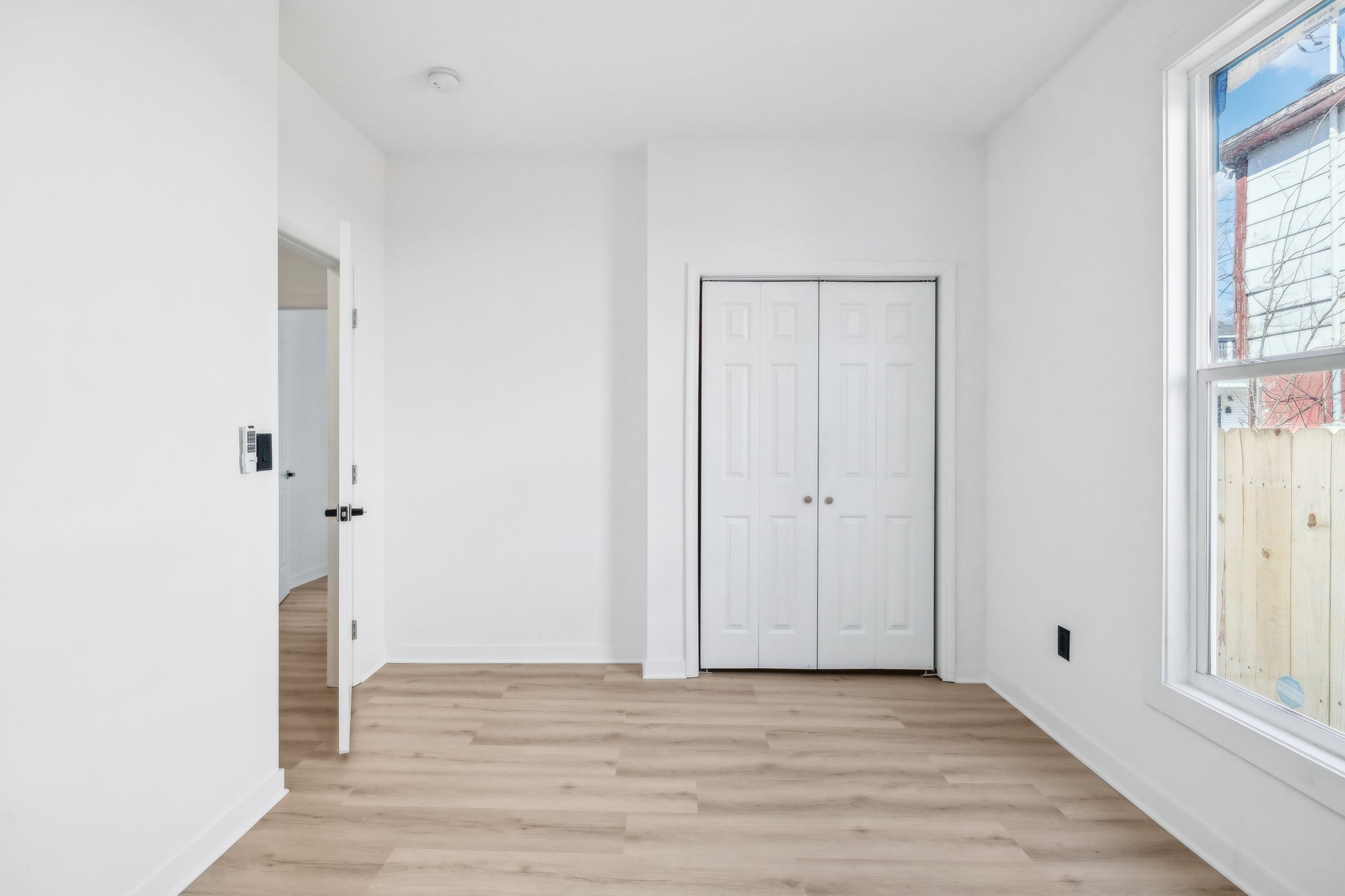 1806 15th Ave, N Property Photo 25
