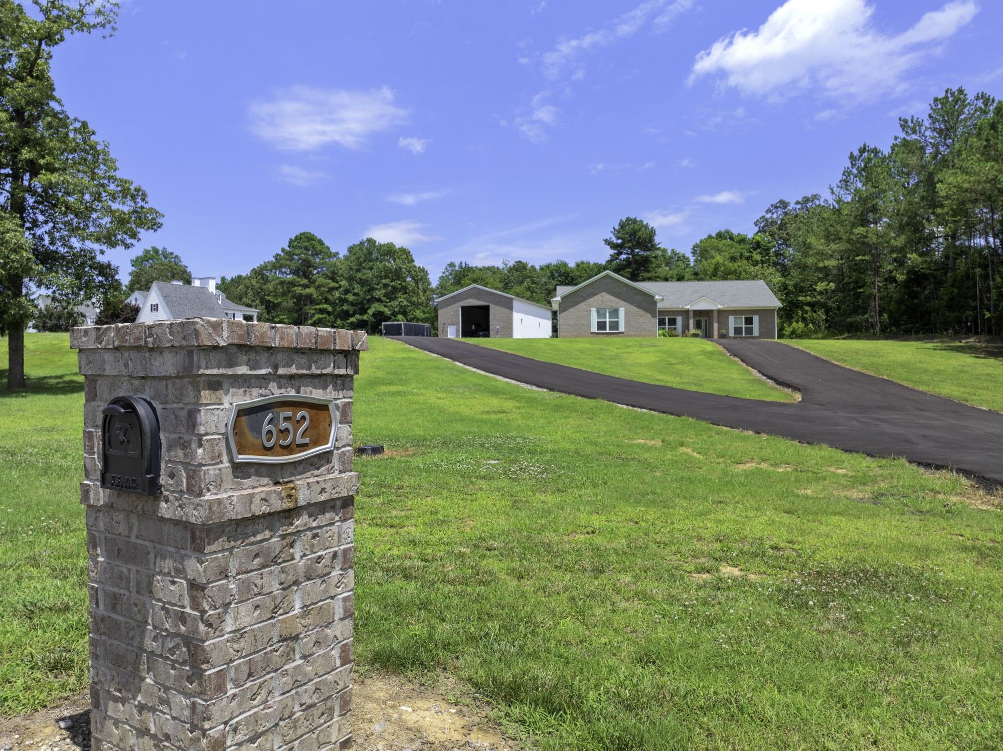 652 Timber Ridge Dr Property Photo 1