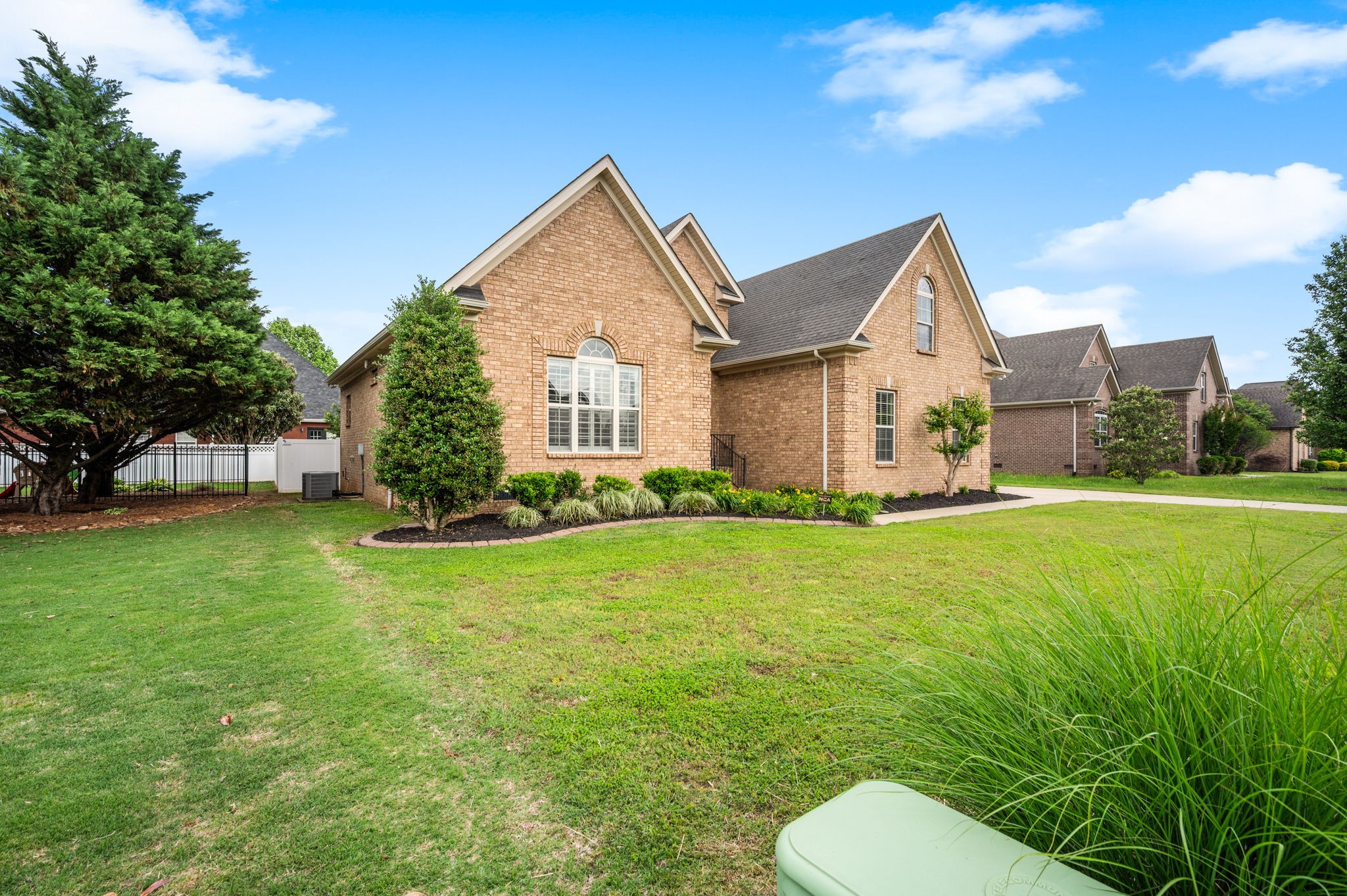 3358 Shady Forest Dr Property Photo 5