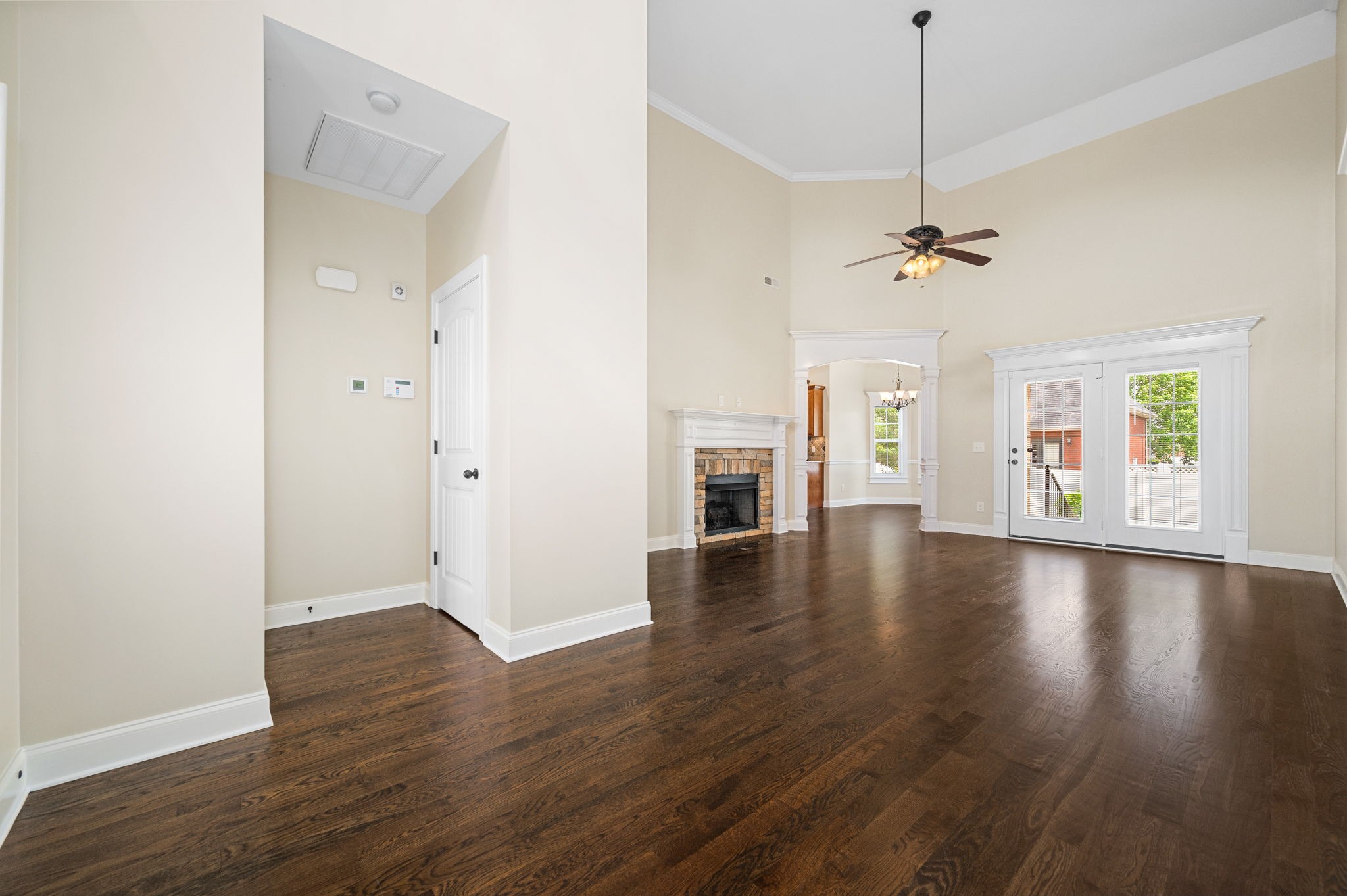3358 Shady Forest Dr Property Photo 8