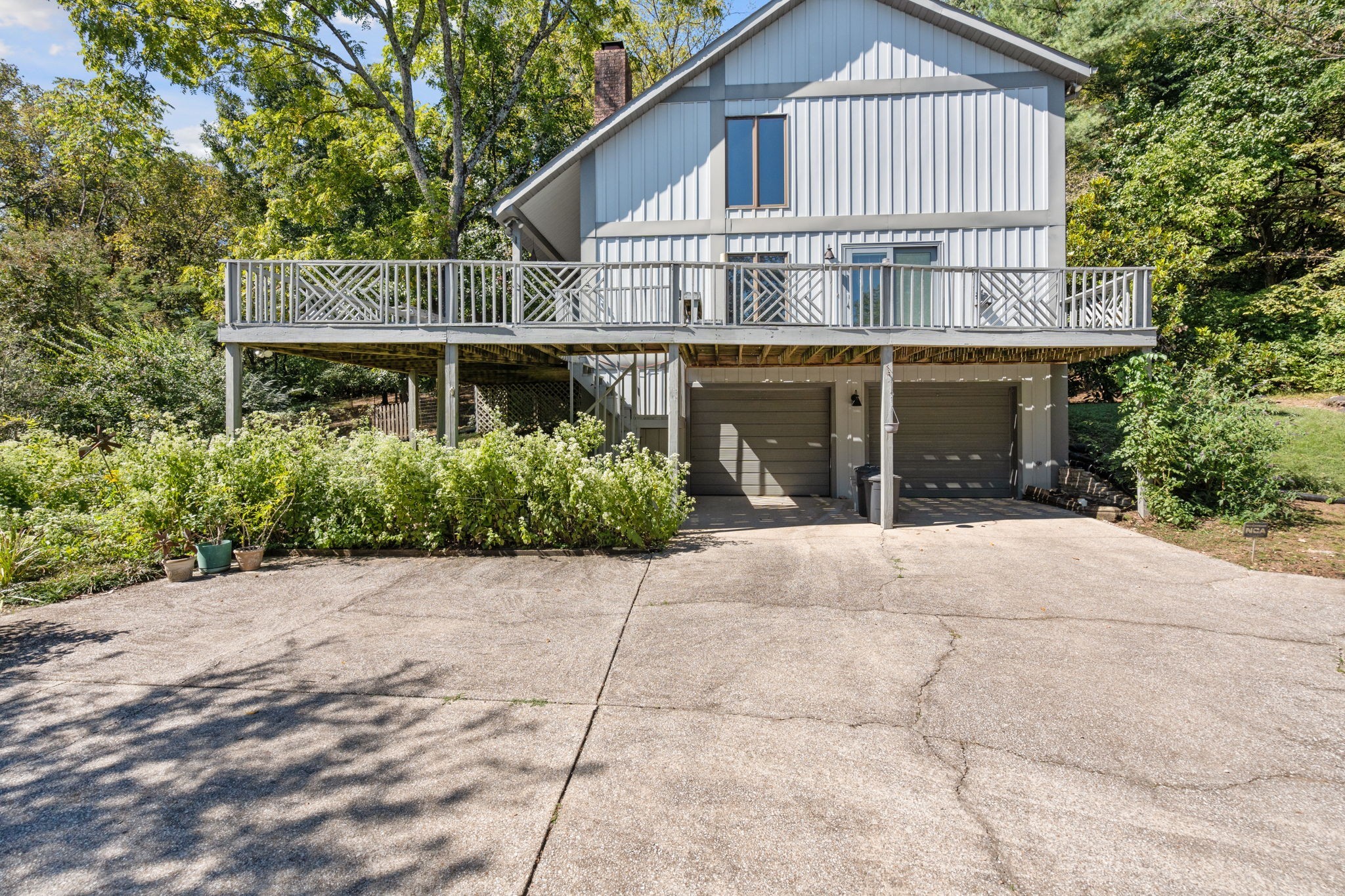 1440 Lewisburg Pike Property Photo 3