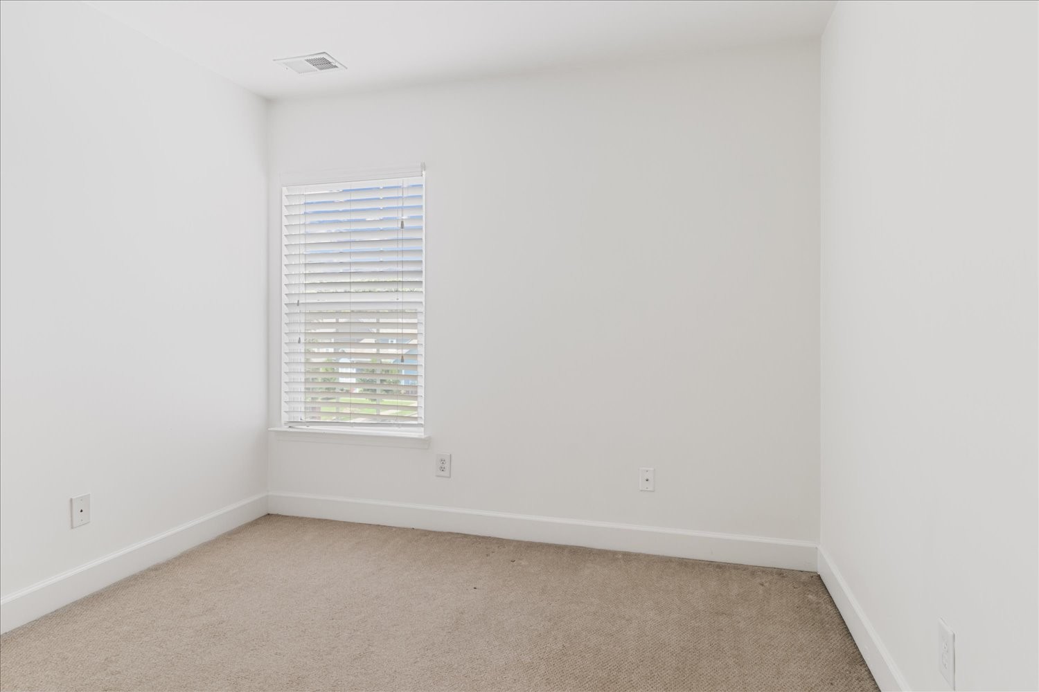 9055 Rigden Mill Dr Property Photo 38