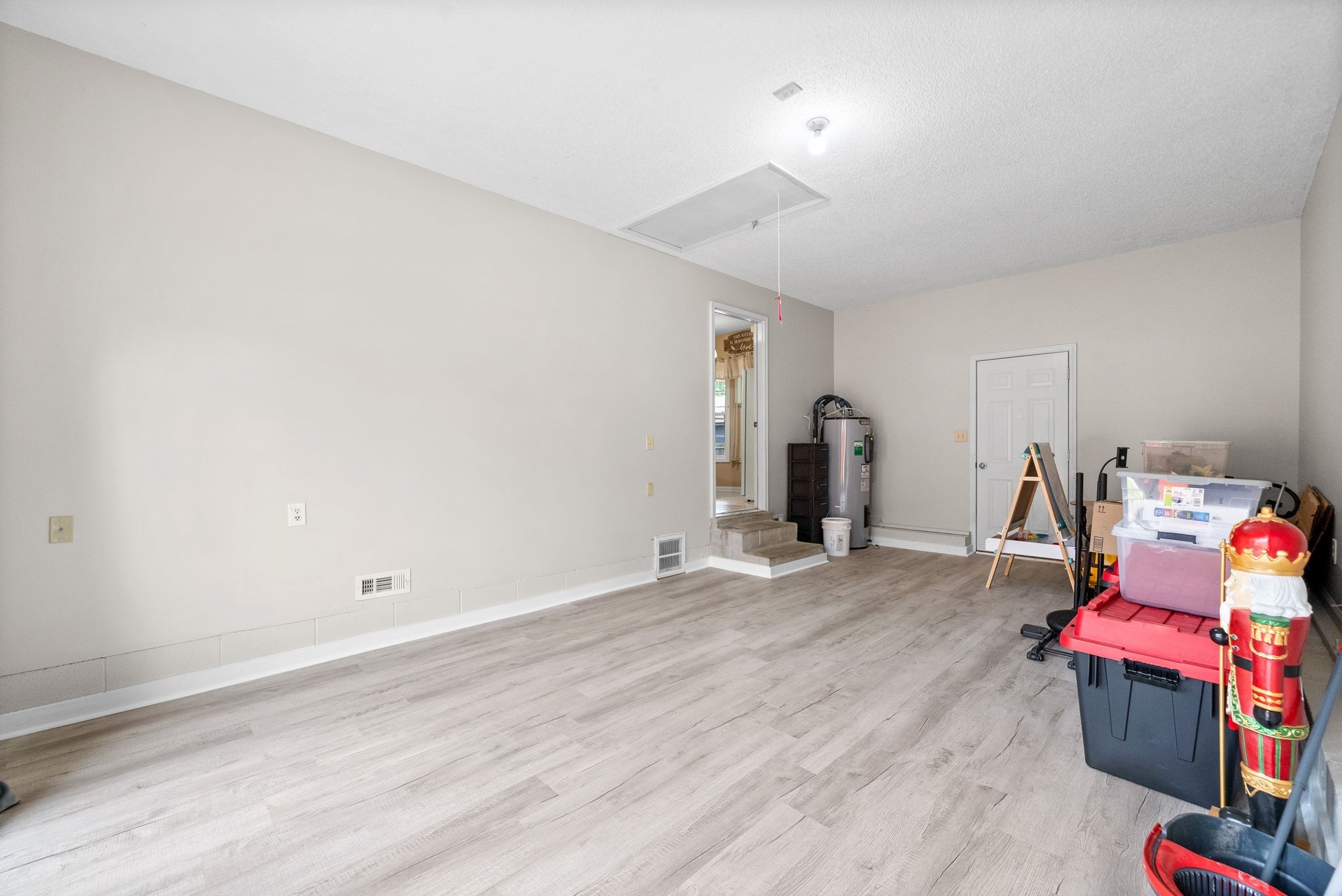 609 Corinth Ct Property Photo 14