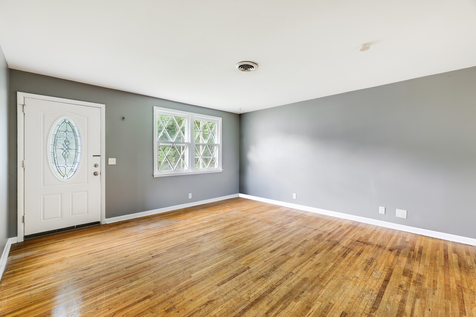 201 Sterry Ct Property Photo 5