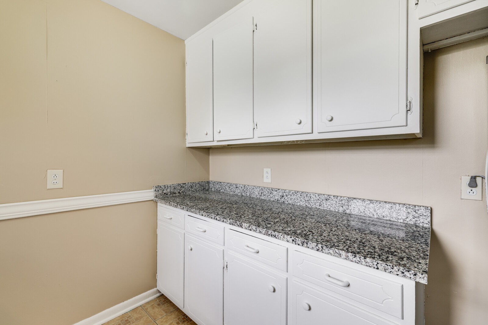 201 Sterry Ct Property Photo 12