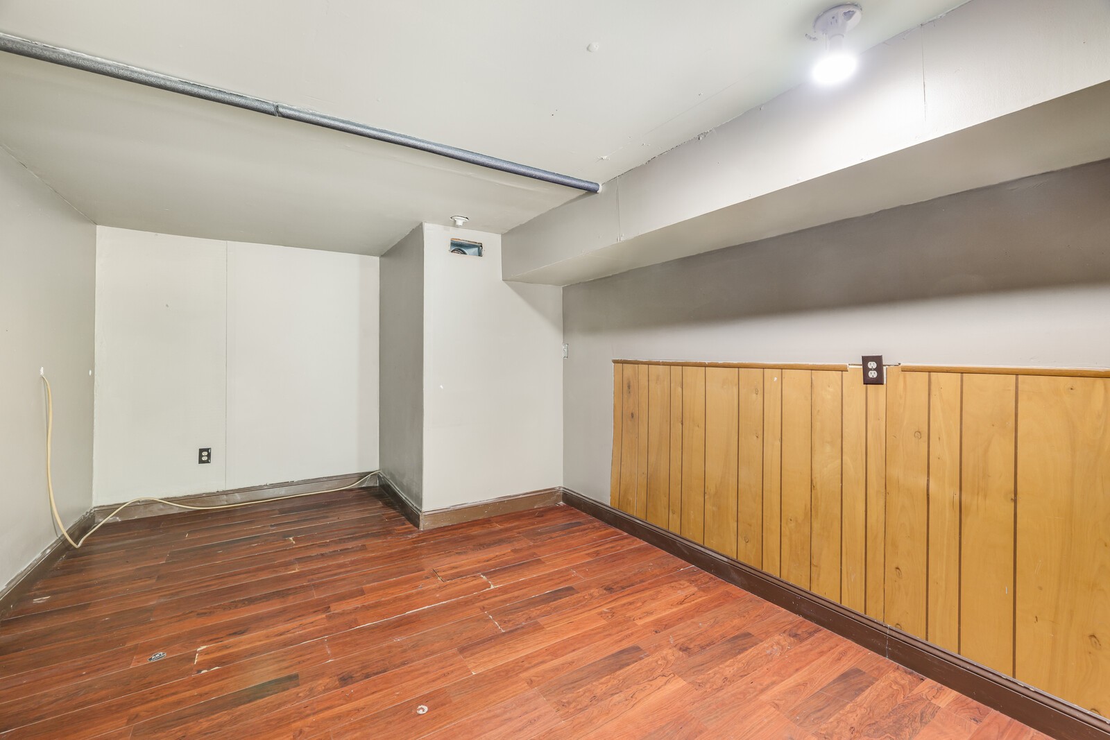201 Sterry Ct Property Photo 33