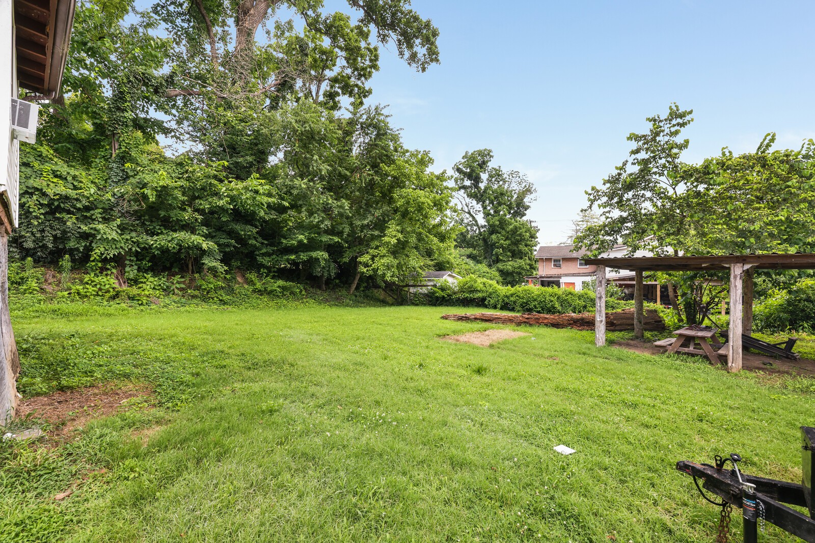 201 Sterry Ct Property Photo 35