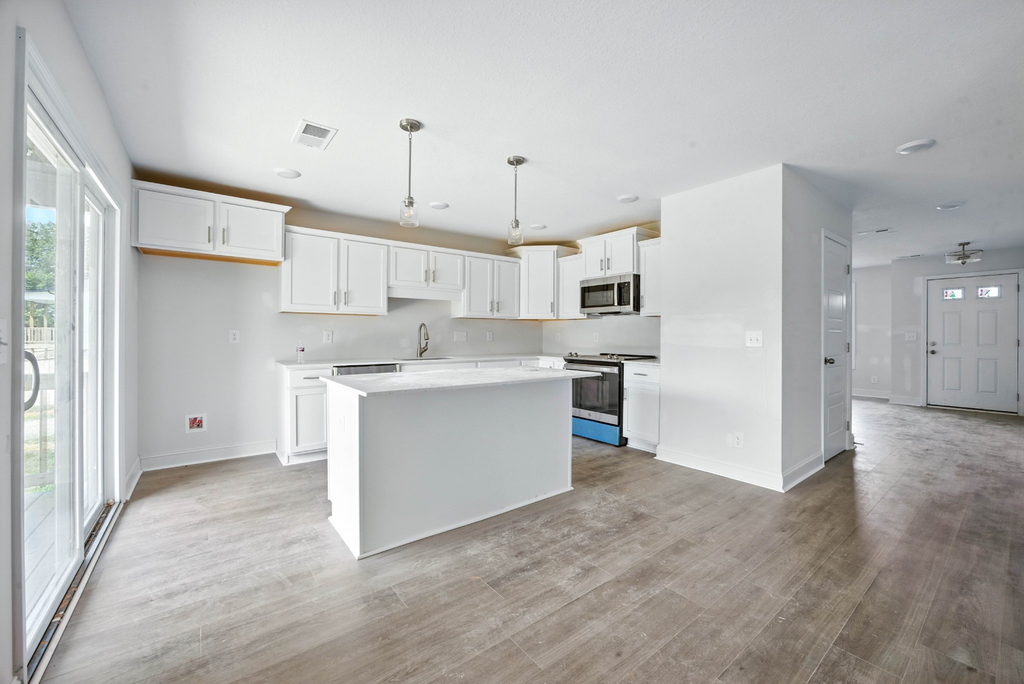 500 Herman Dr Property Photo 10