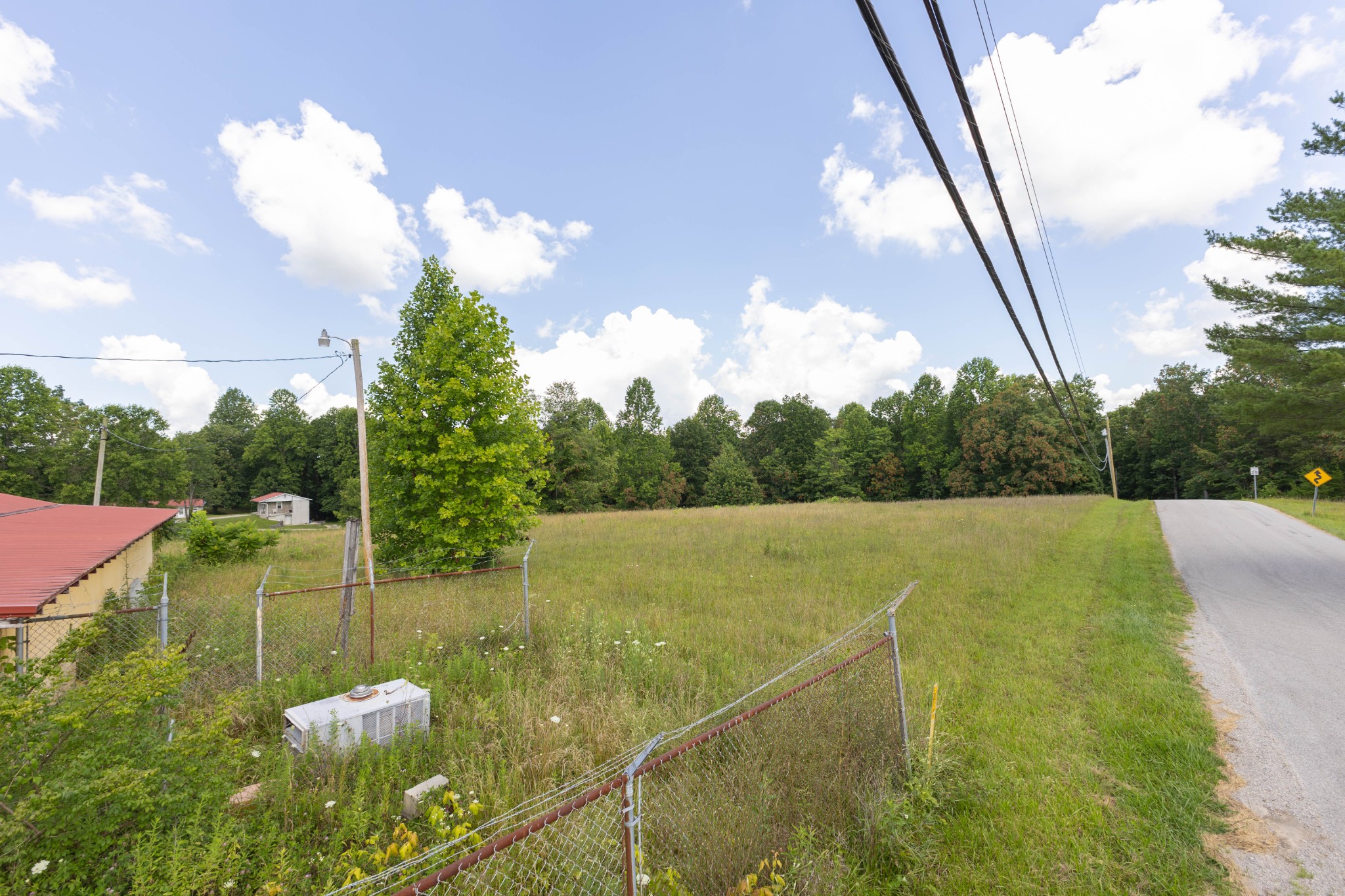10125 Crossville Hwy Property Photo 6