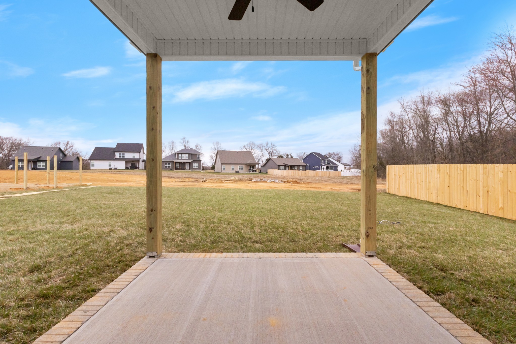 1005 Cherry Acres Dr Property Photo 19