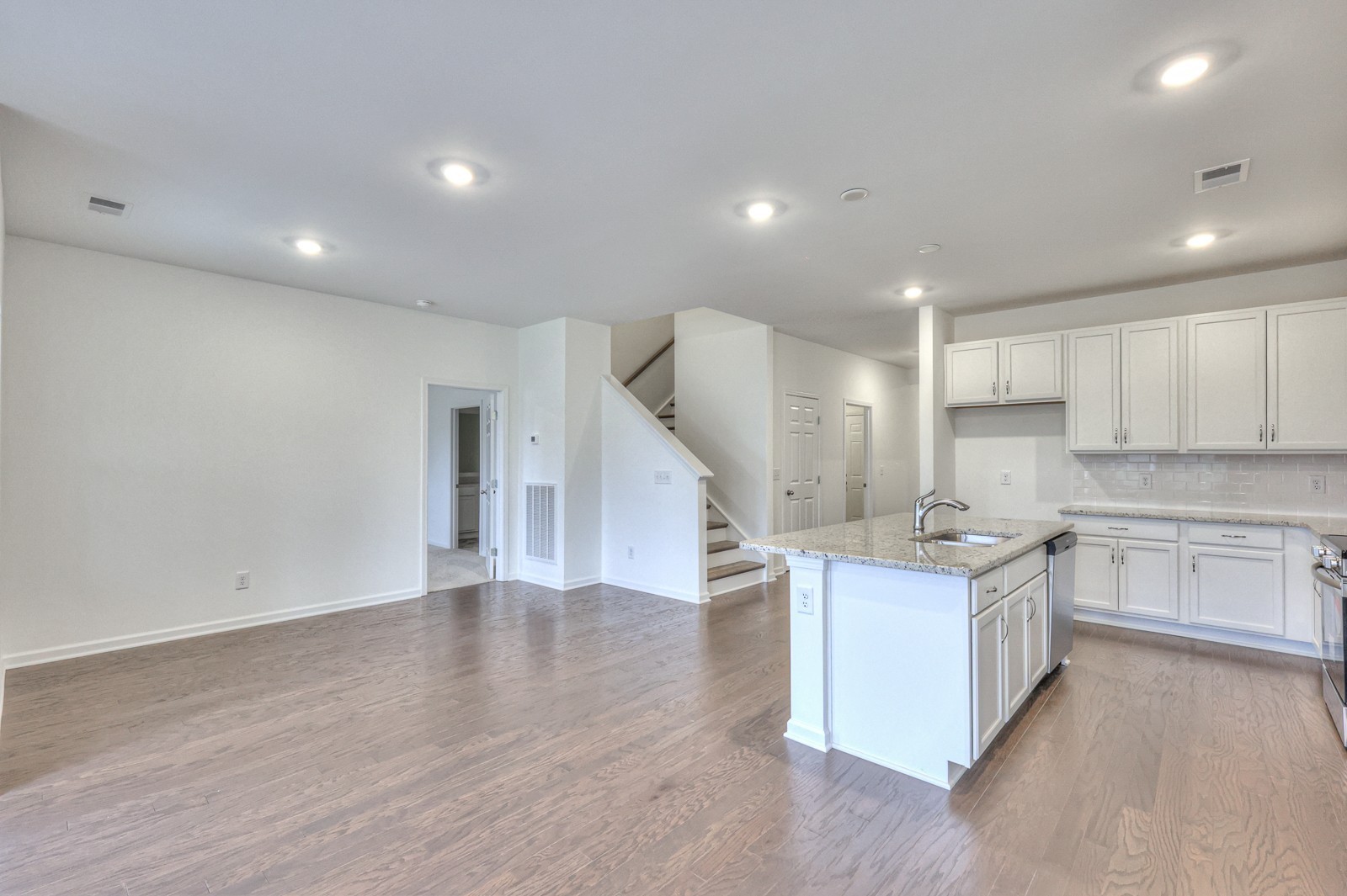 1587 Yuma Lane Property Photo 16