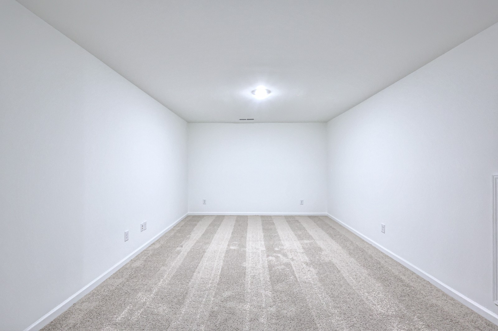 1587 Yuma Lane Property Photo 28