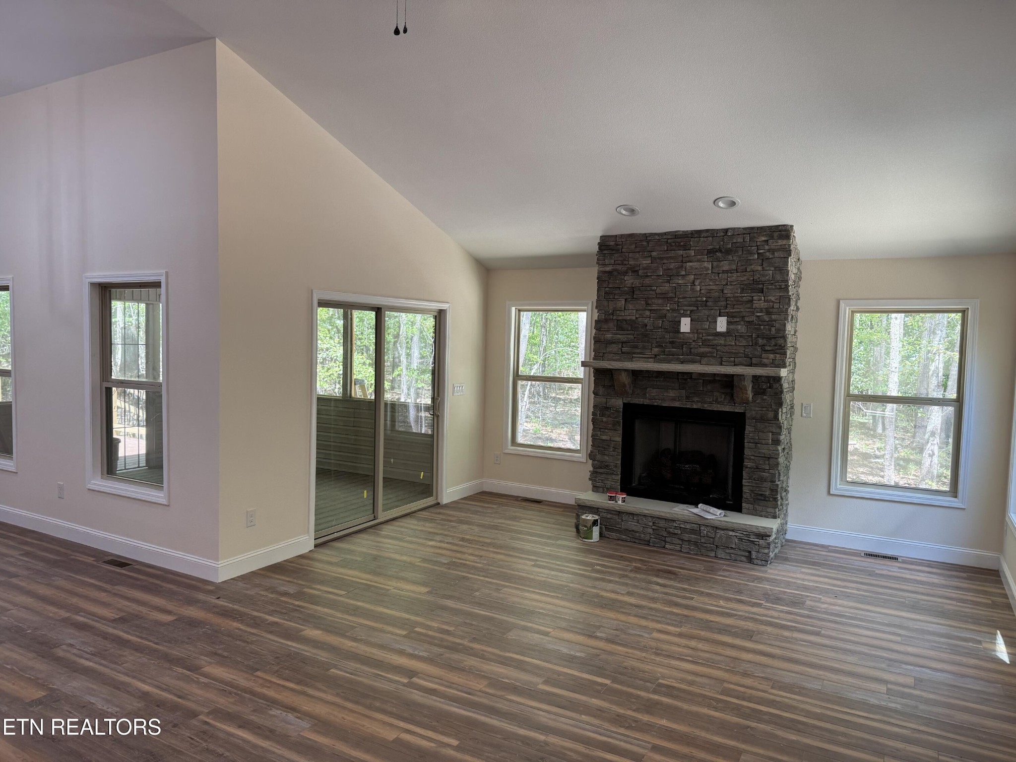 1847 Chinkapin Tr Property Photo 3