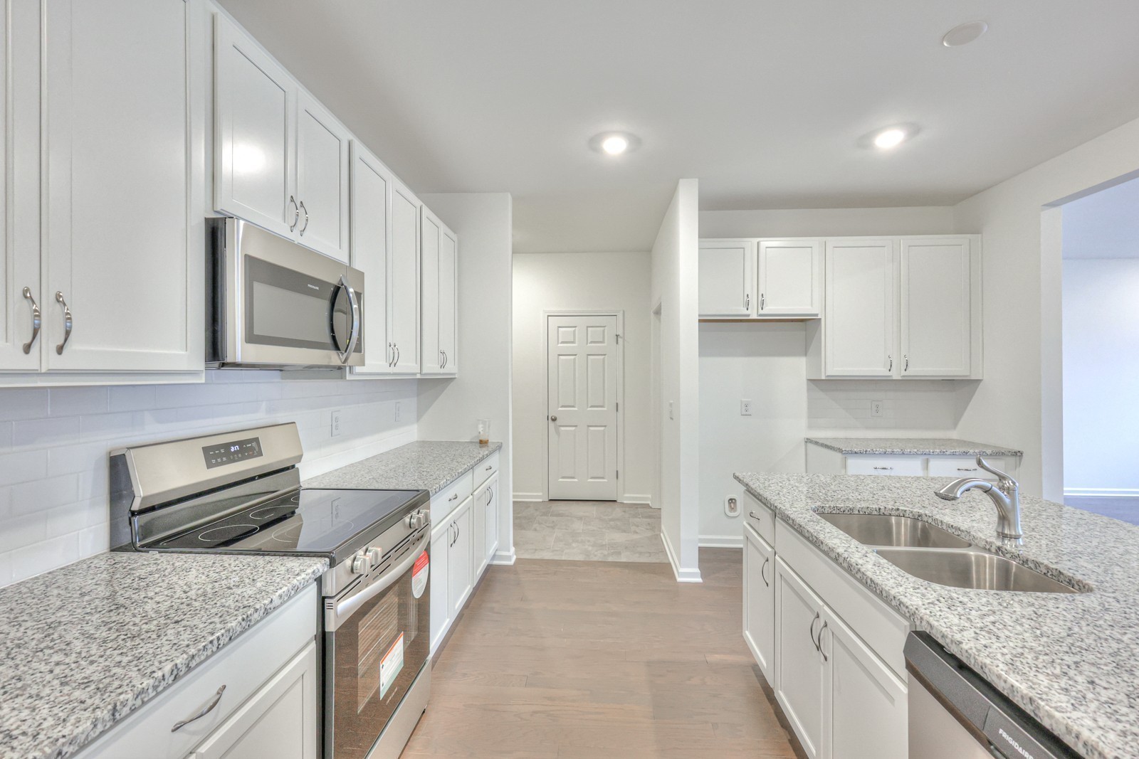 1650 Yuma Lane Property Photo 10