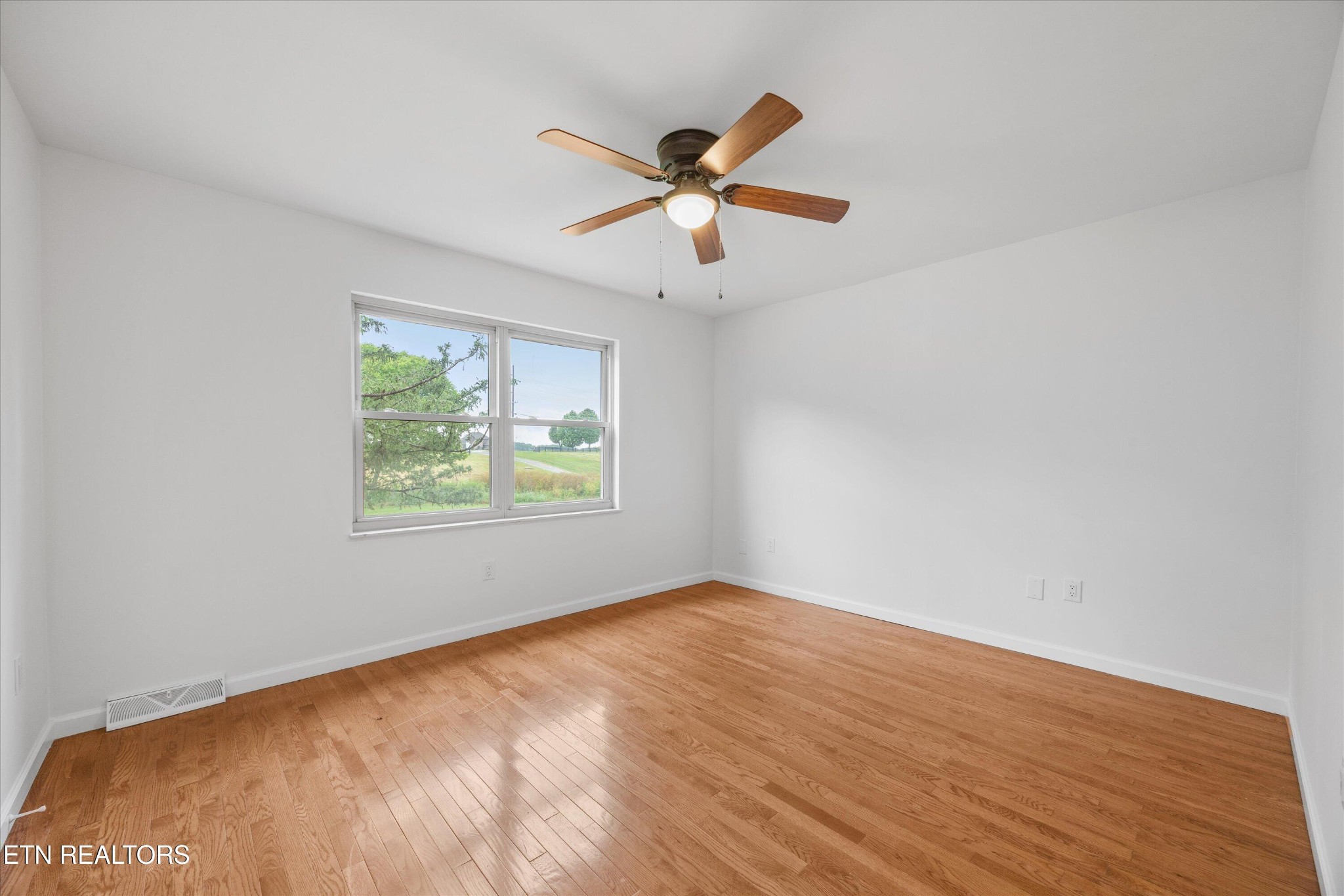 1701 Talbott Kansas Rd Property Photo 23