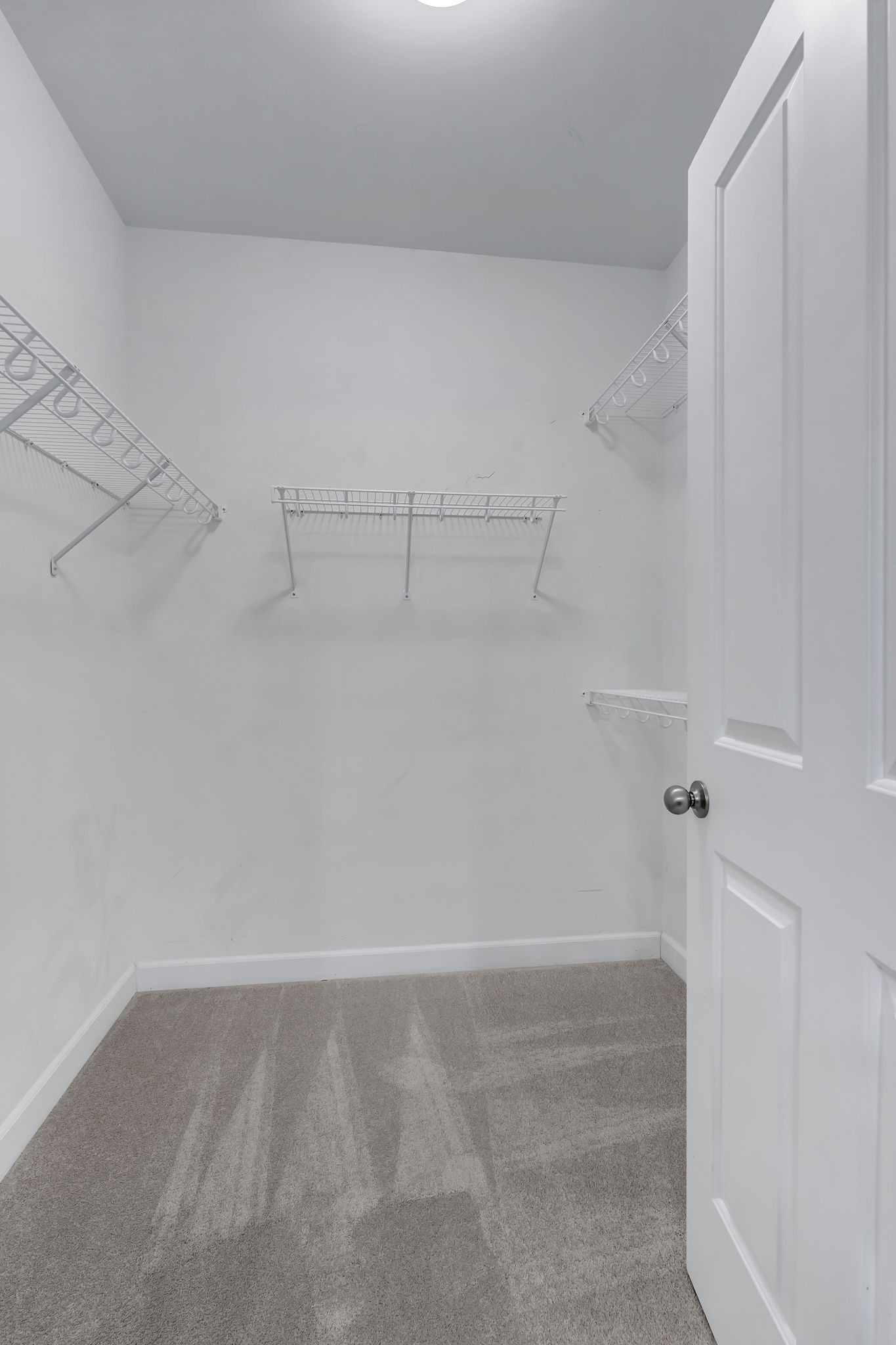 2310 Elliott Ave Property Photo 28