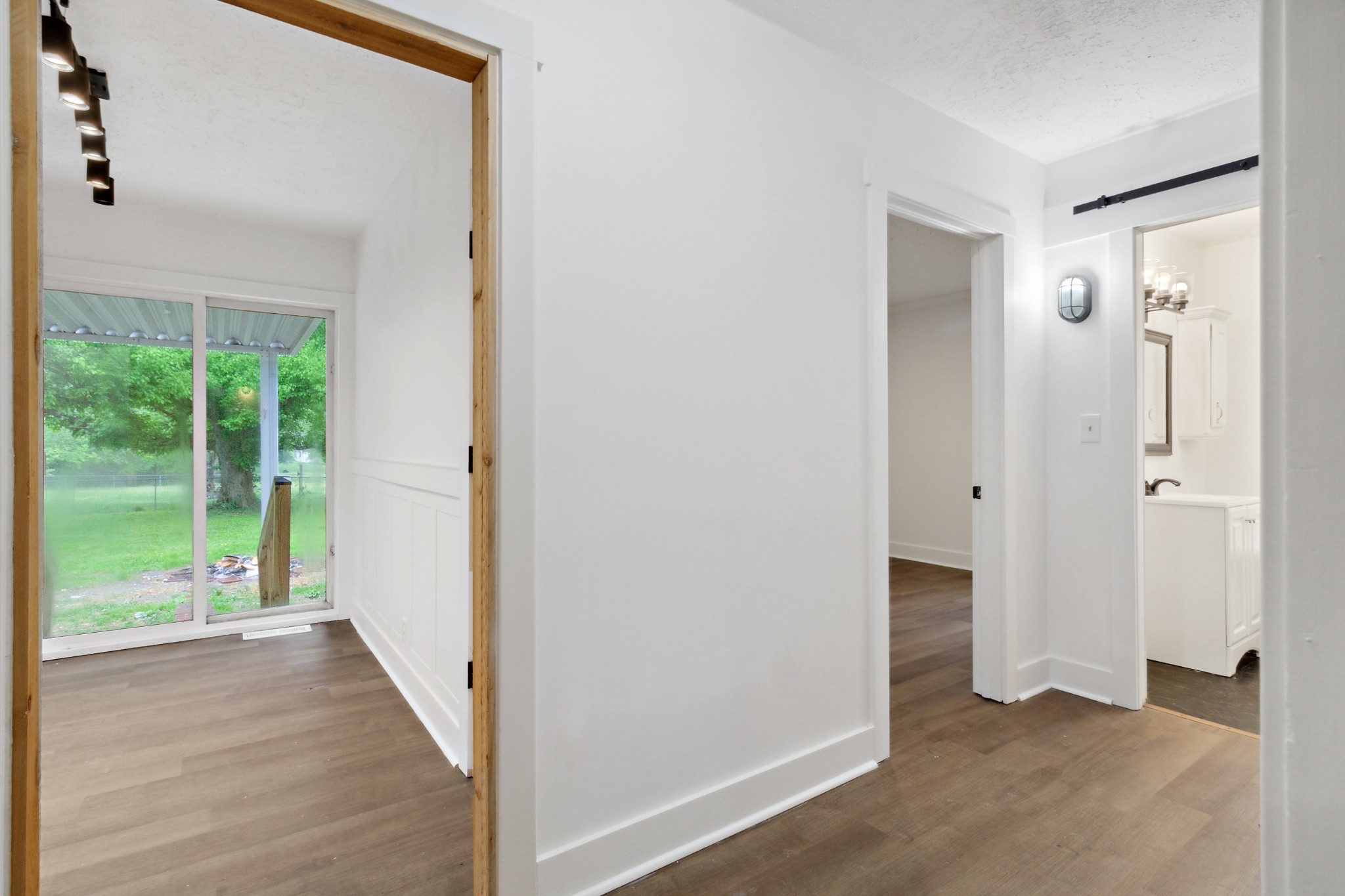 606 Polk St Property Photo 6
