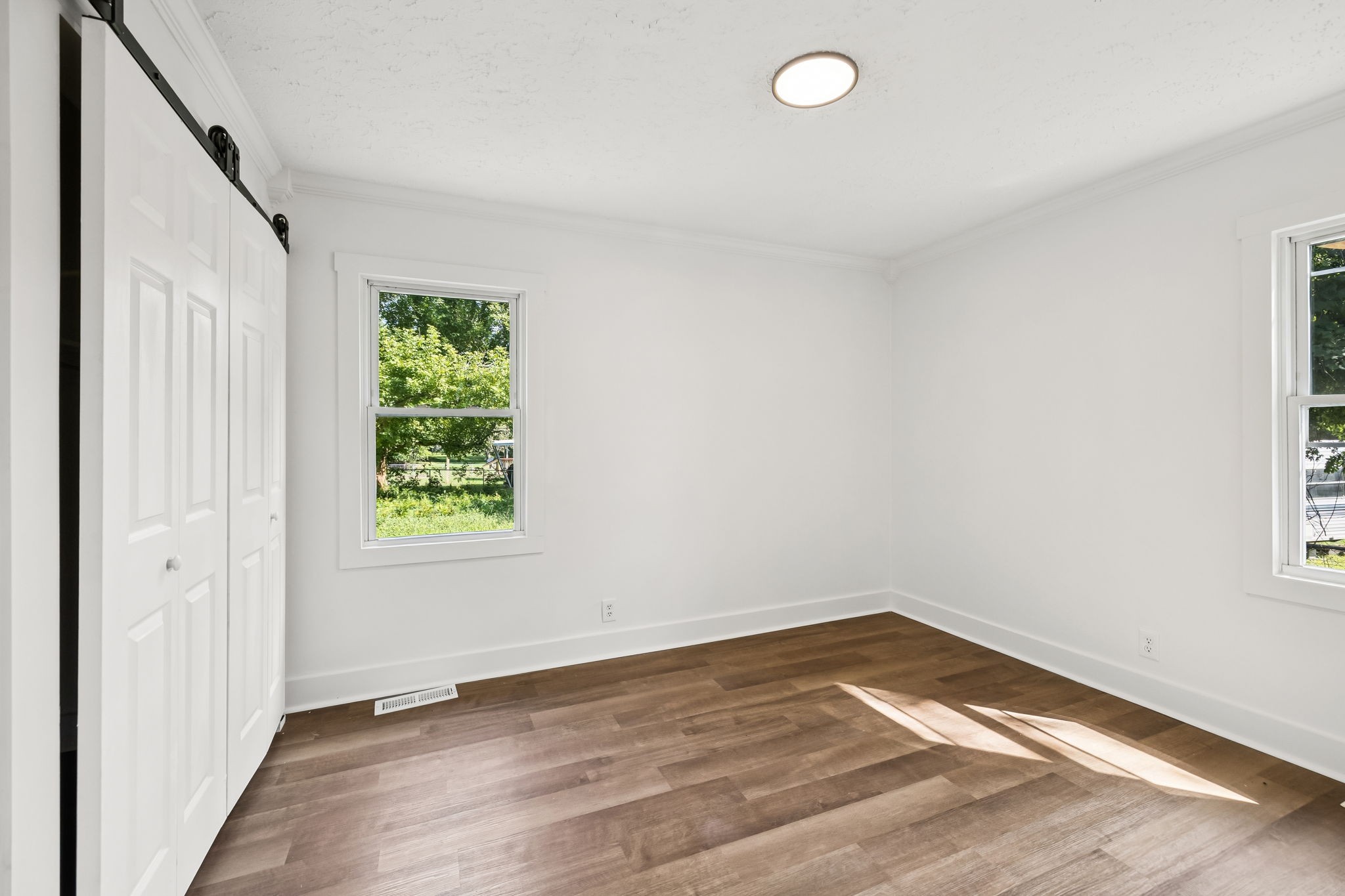 606 Polk St Property Photo 21