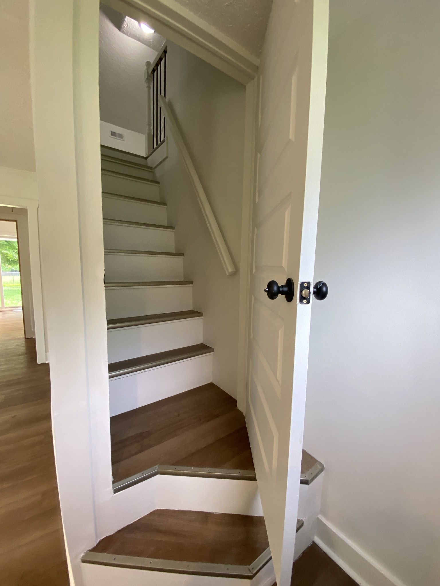 606 Polk St Property Photo 22