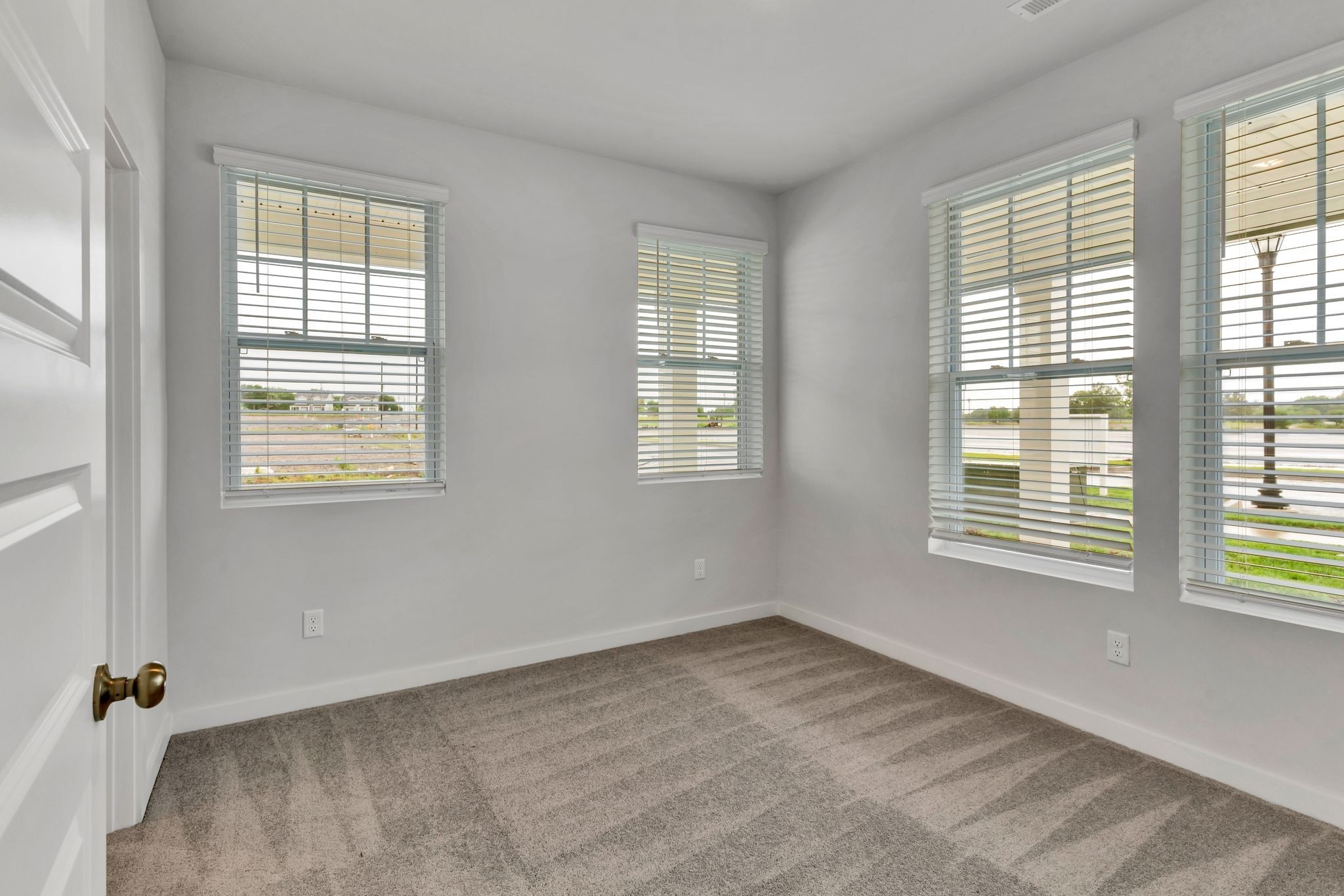 510 Hinton Street Property Photo 23
