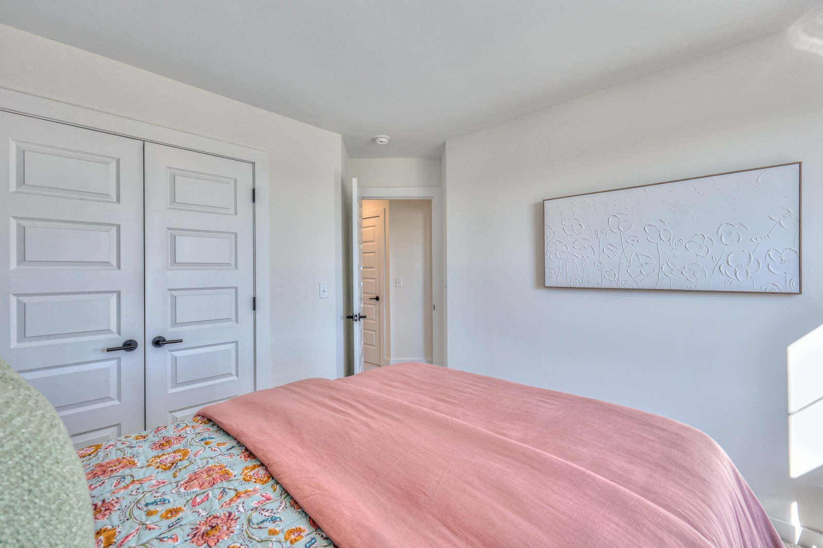 3057 Ventura Ave Property Photo 55