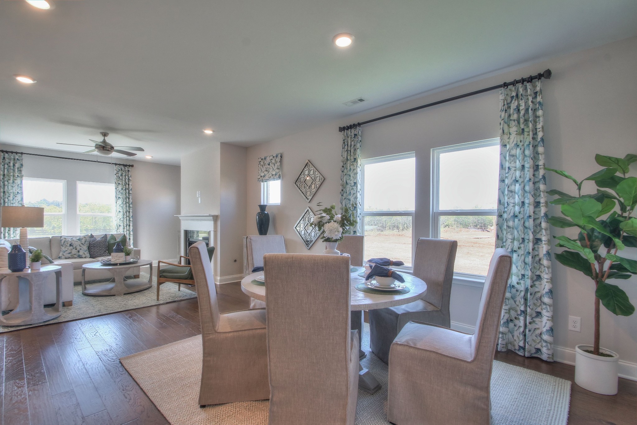 483 Triple Crown Circle Property Photo 5