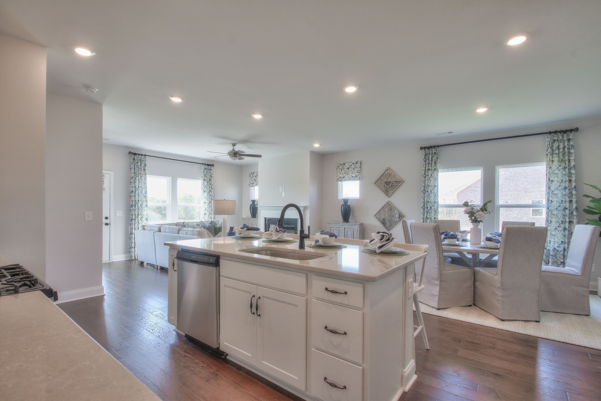 483 Triple Crown Circle Property Photo 9
