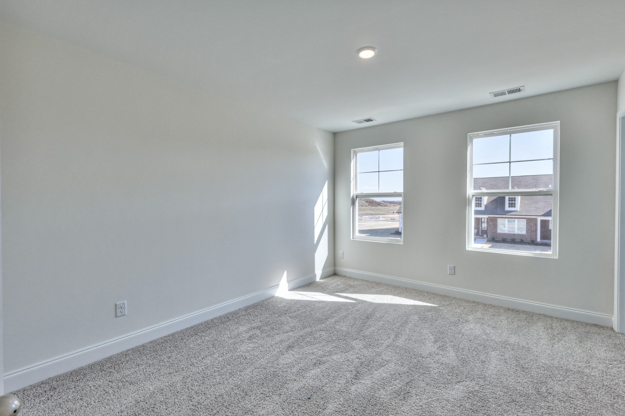 475 Triple Crown Circle Property Photo 9