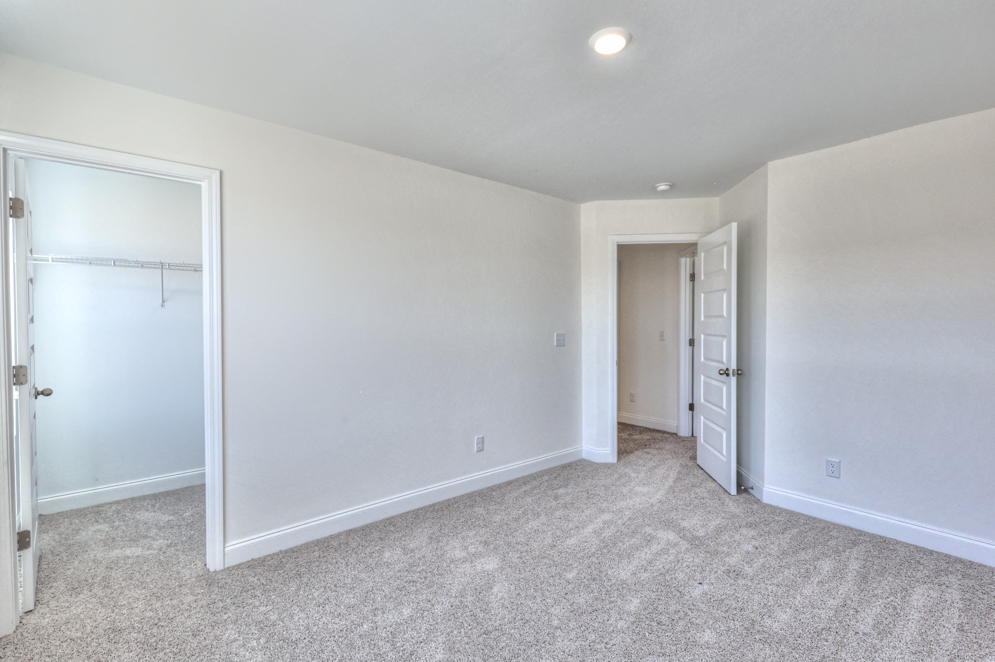 475 Triple Crown Circle Property Photo 10