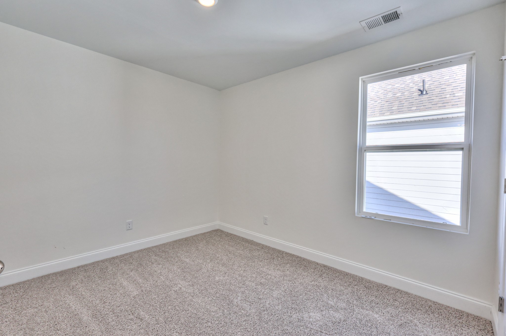 475 Triple Crown Circle Property Photo 11