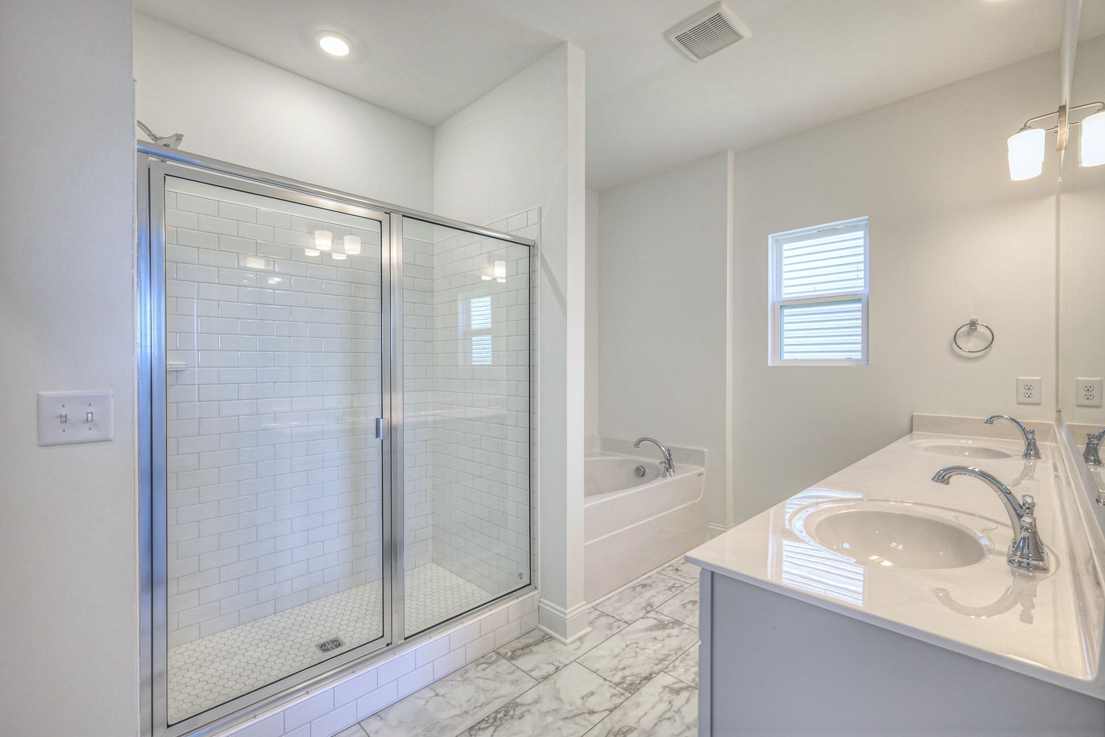 3082 Ventura Ave Property Photo 23