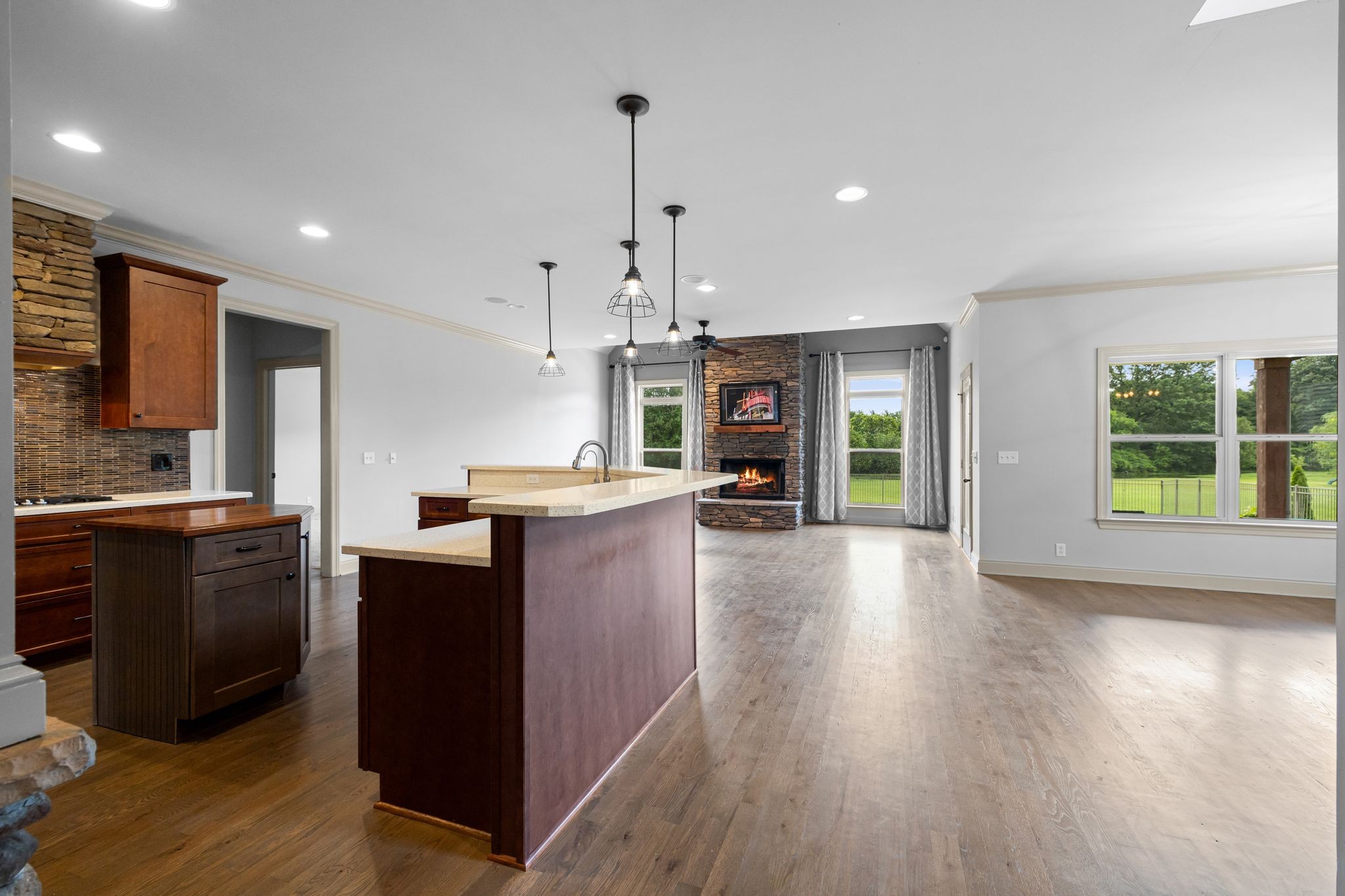 1118 Averwater Run Property Photo 11