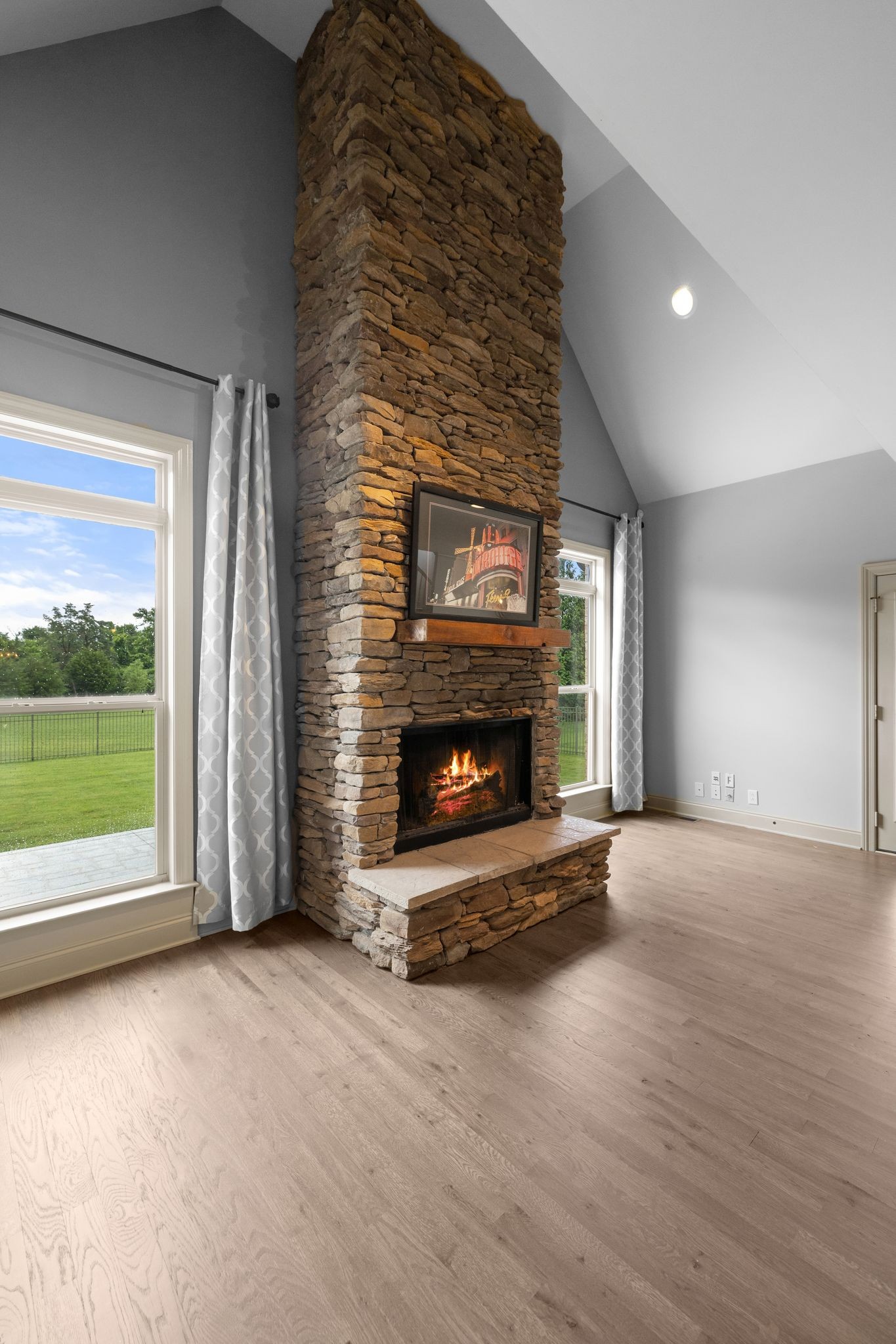 1118 Averwater Run Property Photo 14