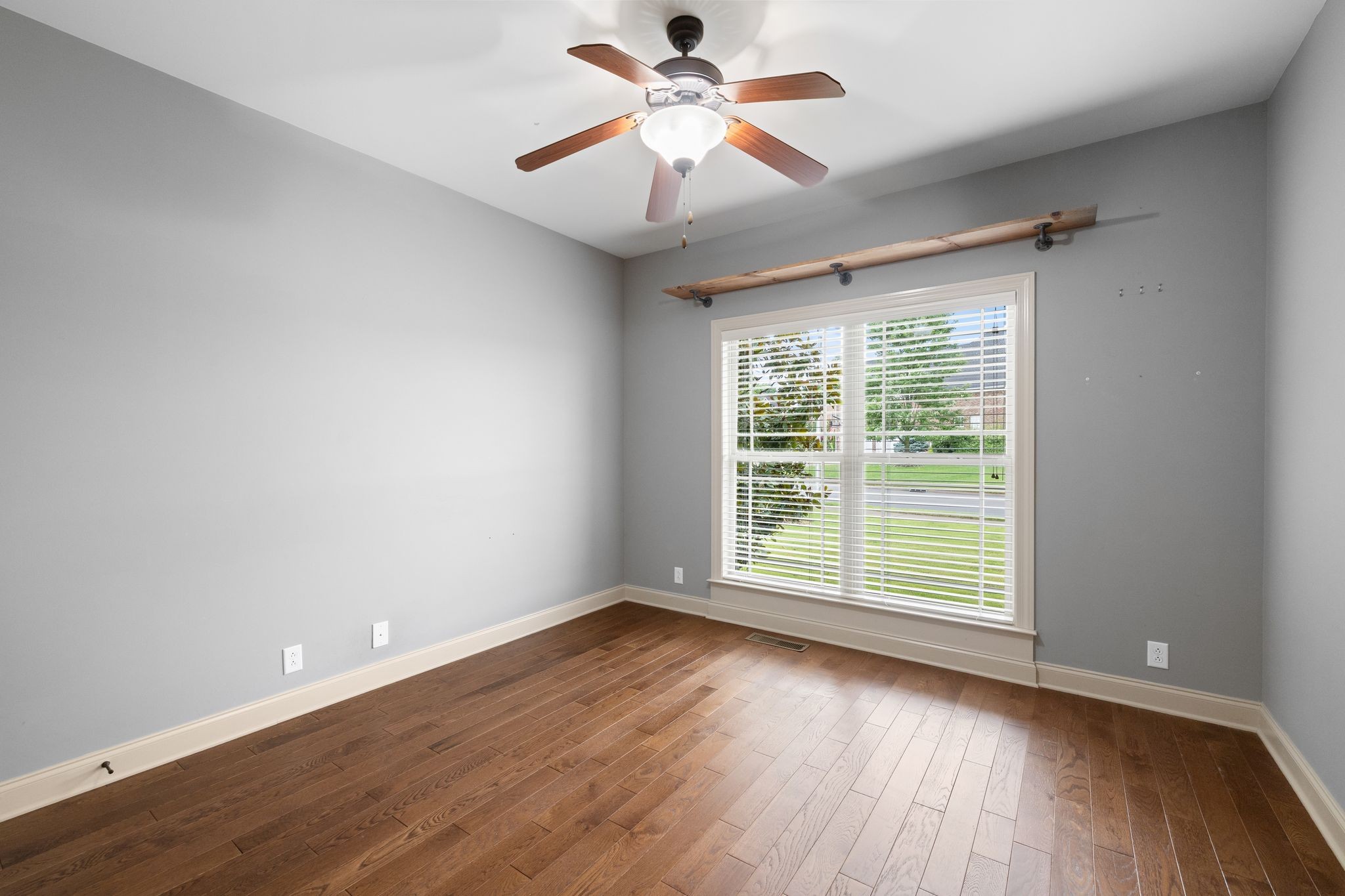 1118 Averwater Run Property Photo 22