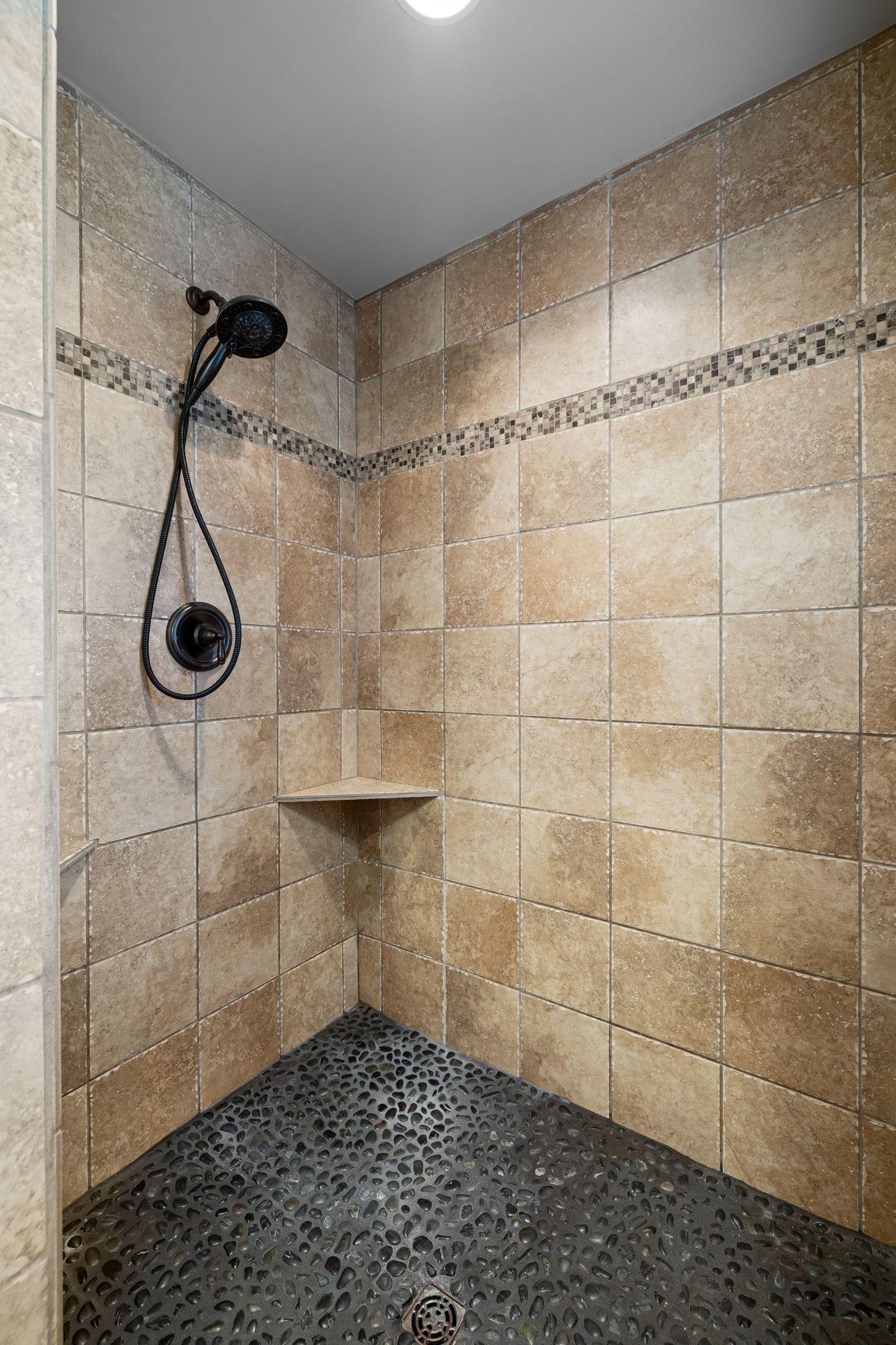 1118 Averwater Run Property Photo 28