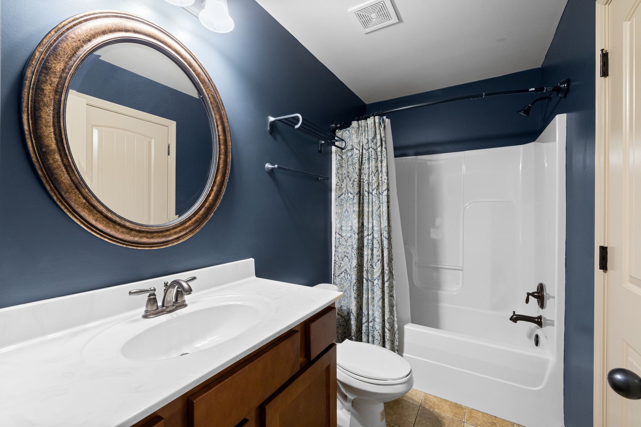 1118 Averwater Run Property Photo 41