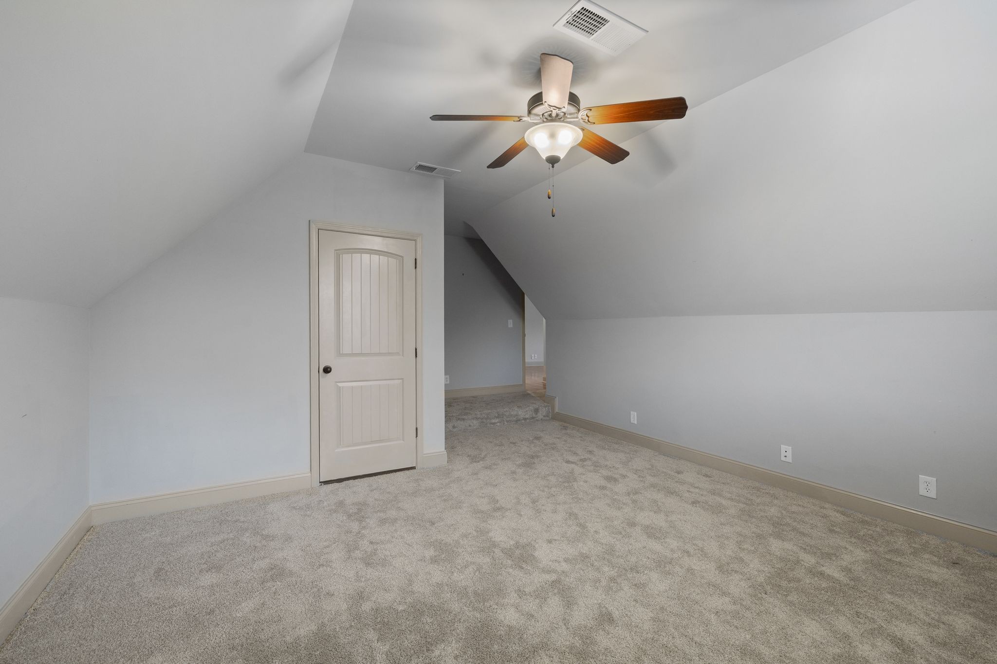 1118 Averwater Run Property Photo 43