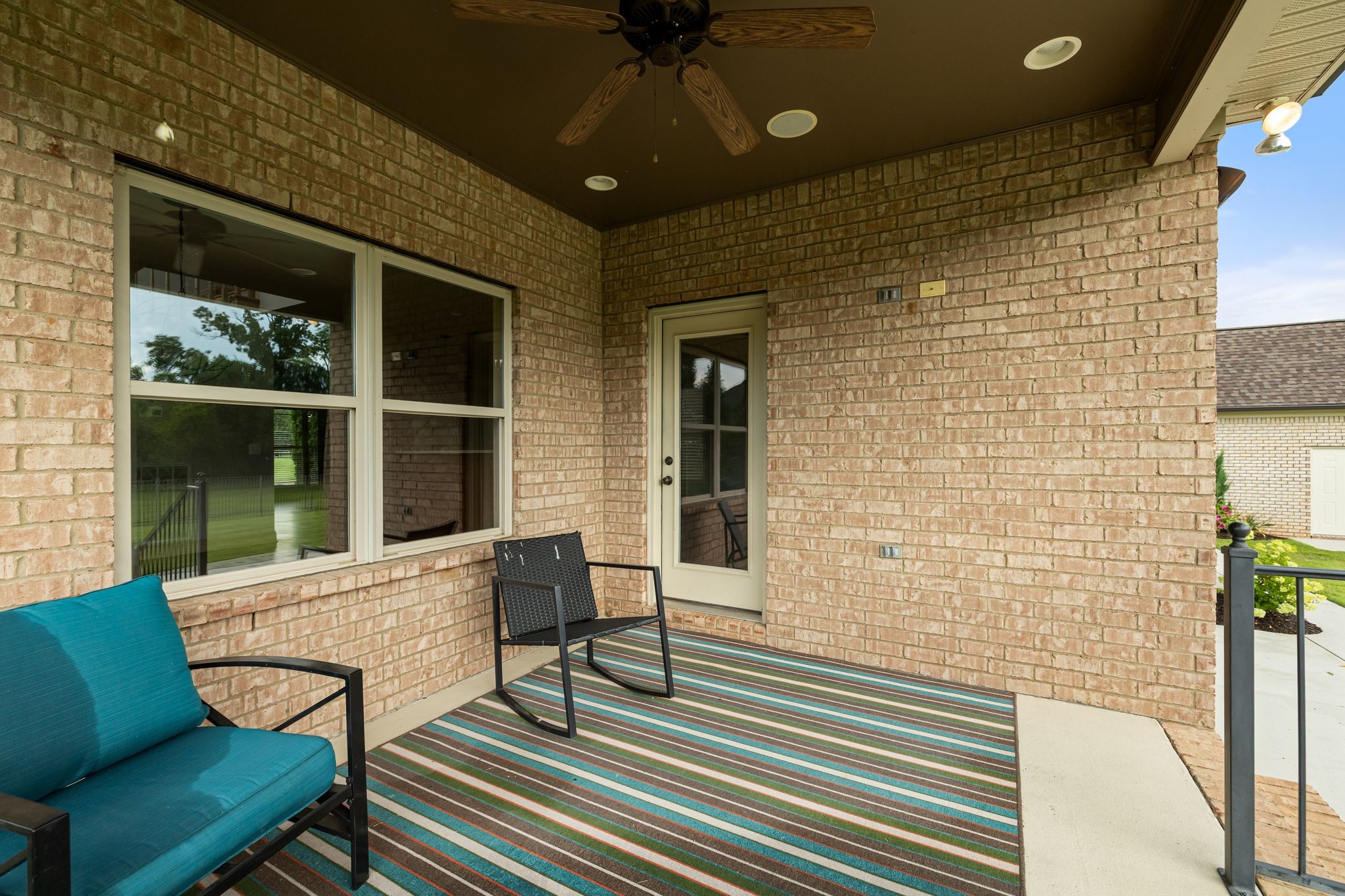 1118 Averwater Run Property Photo 45