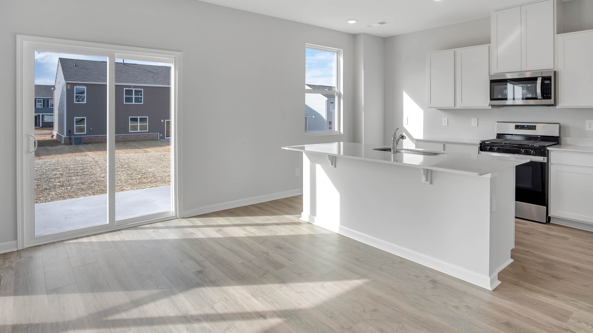 2086 Seiver Lane Property Photo 4