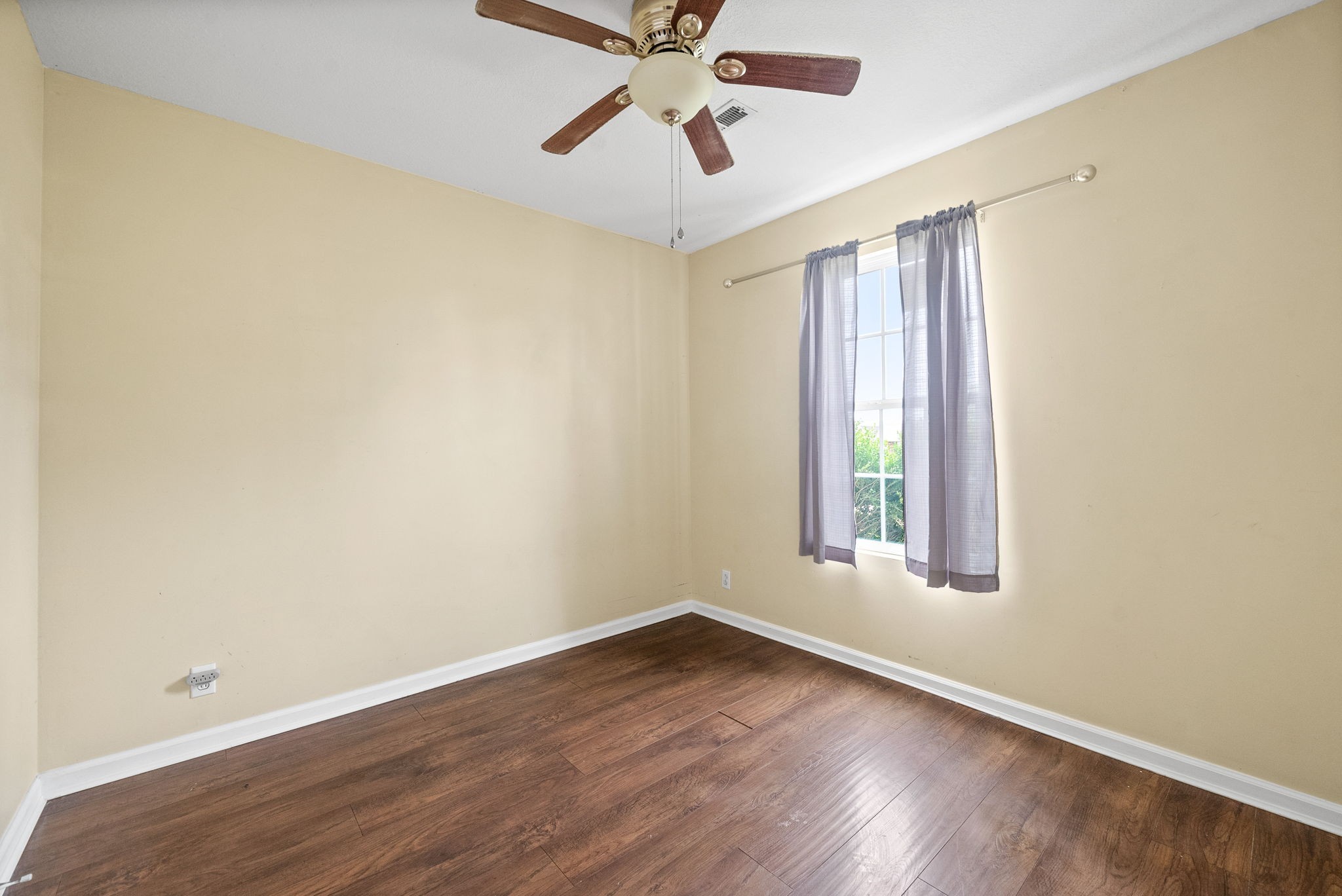 1074 Meshaw Trl Property Photo 21