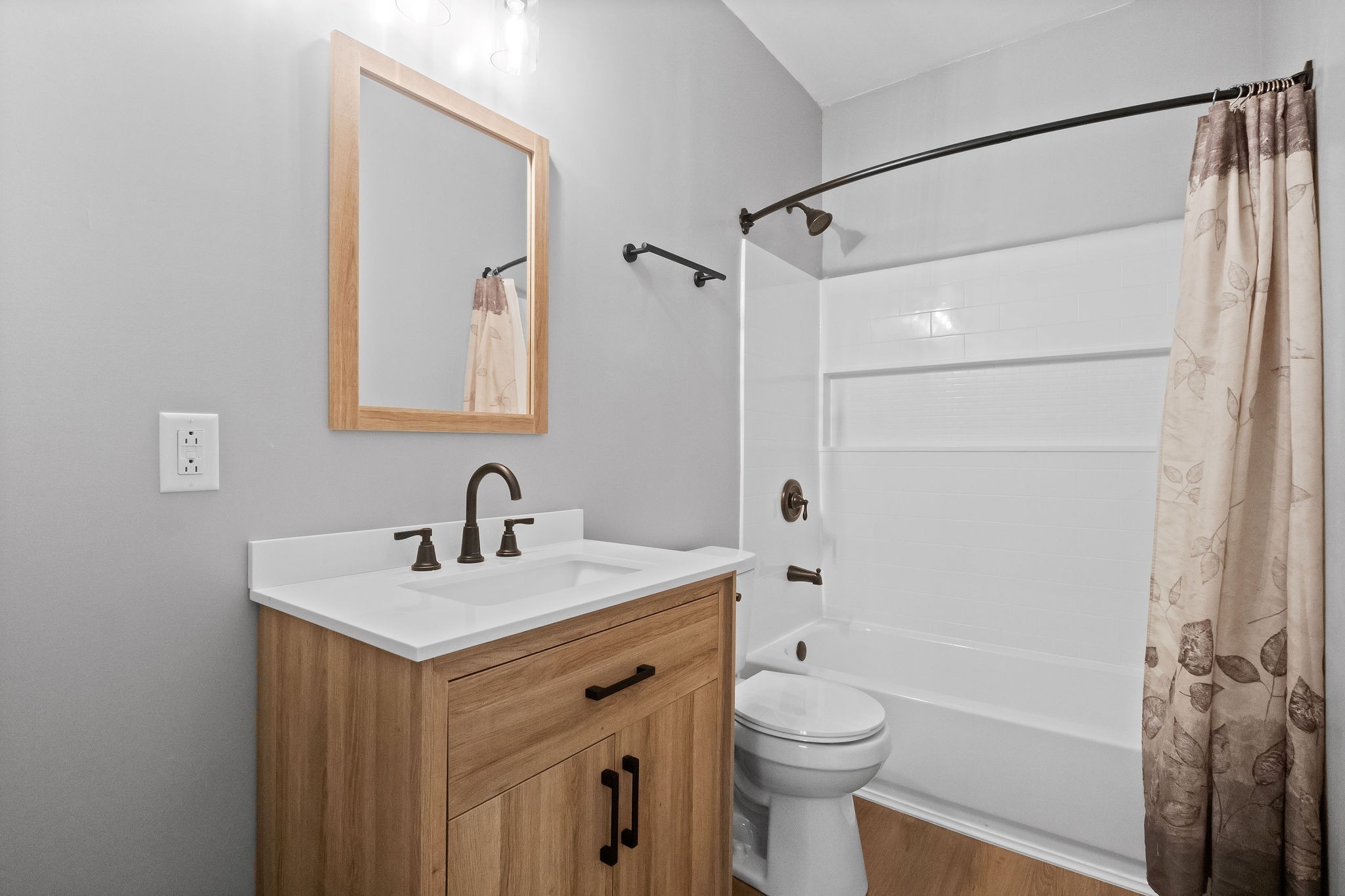 478 Thompkins Ln Property Photo 11