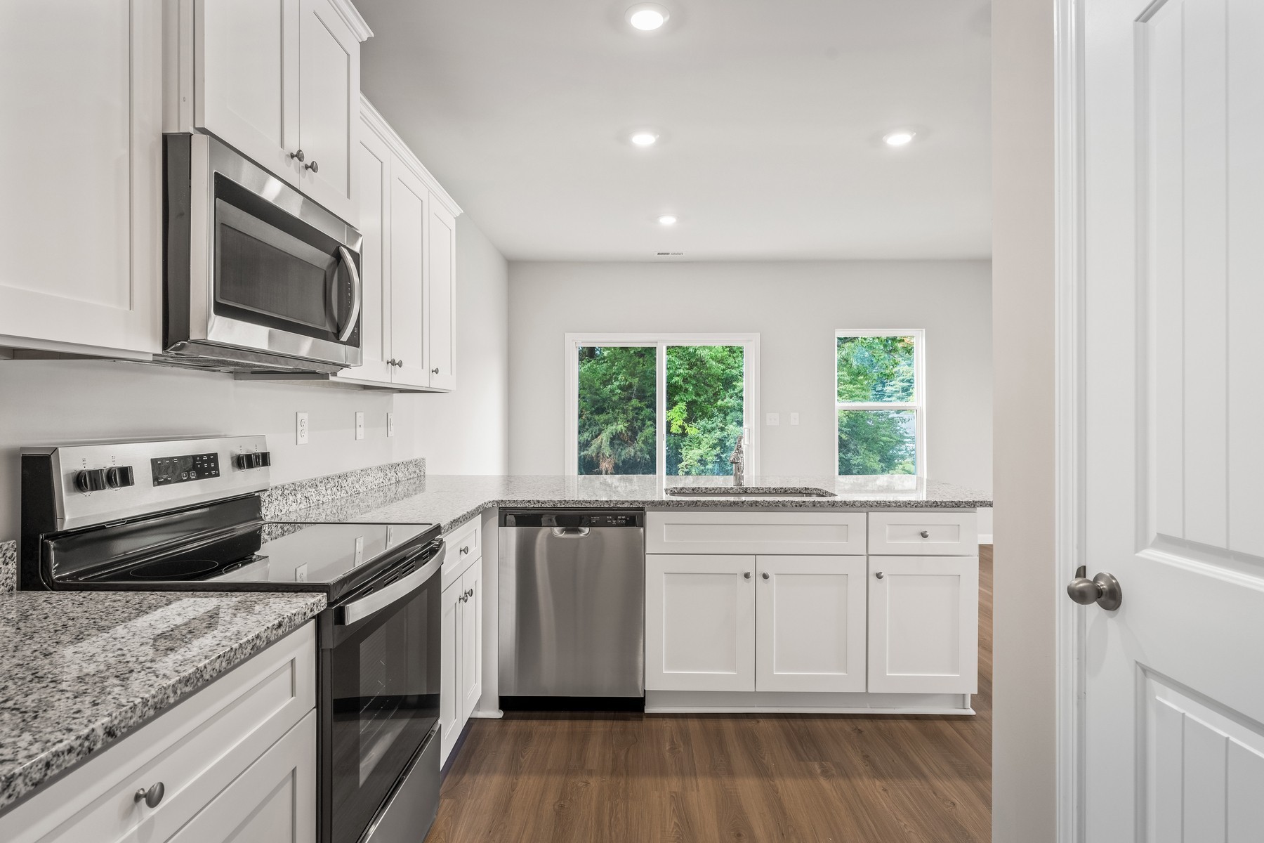 2020 Lala Loop Property Photo 7