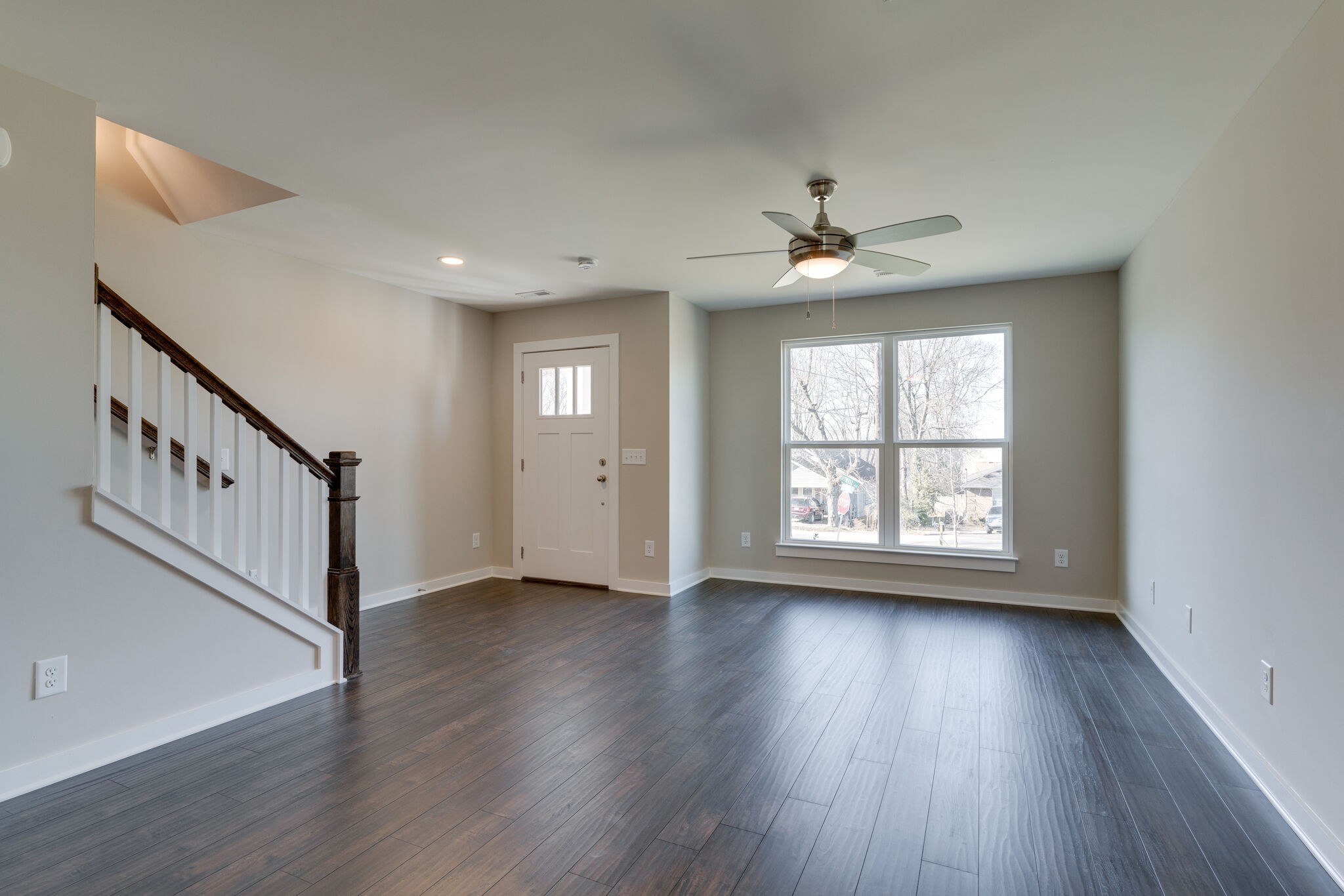 302a Ensley Ave Property Photo 4