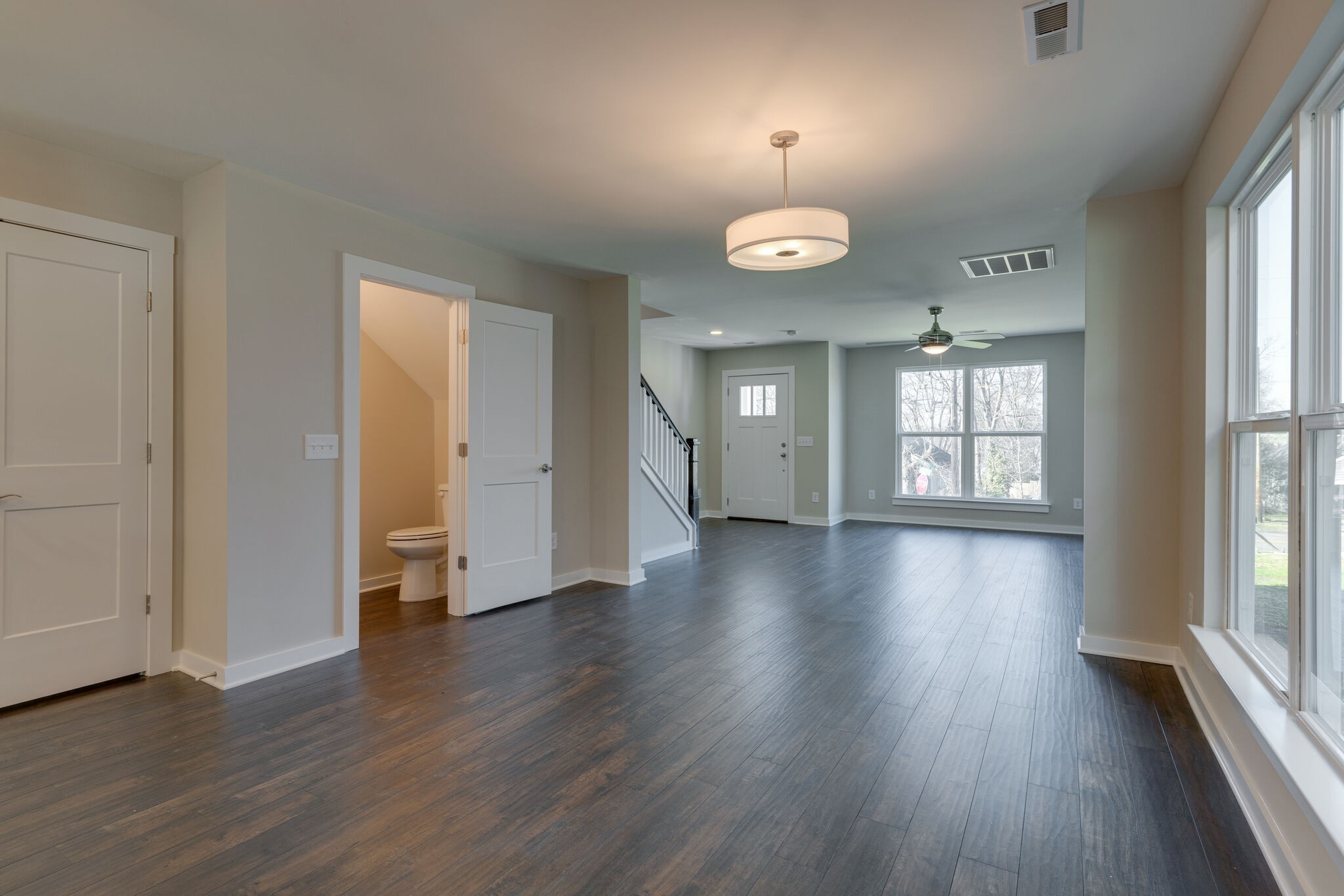 302a Ensley Ave Property Photo 5