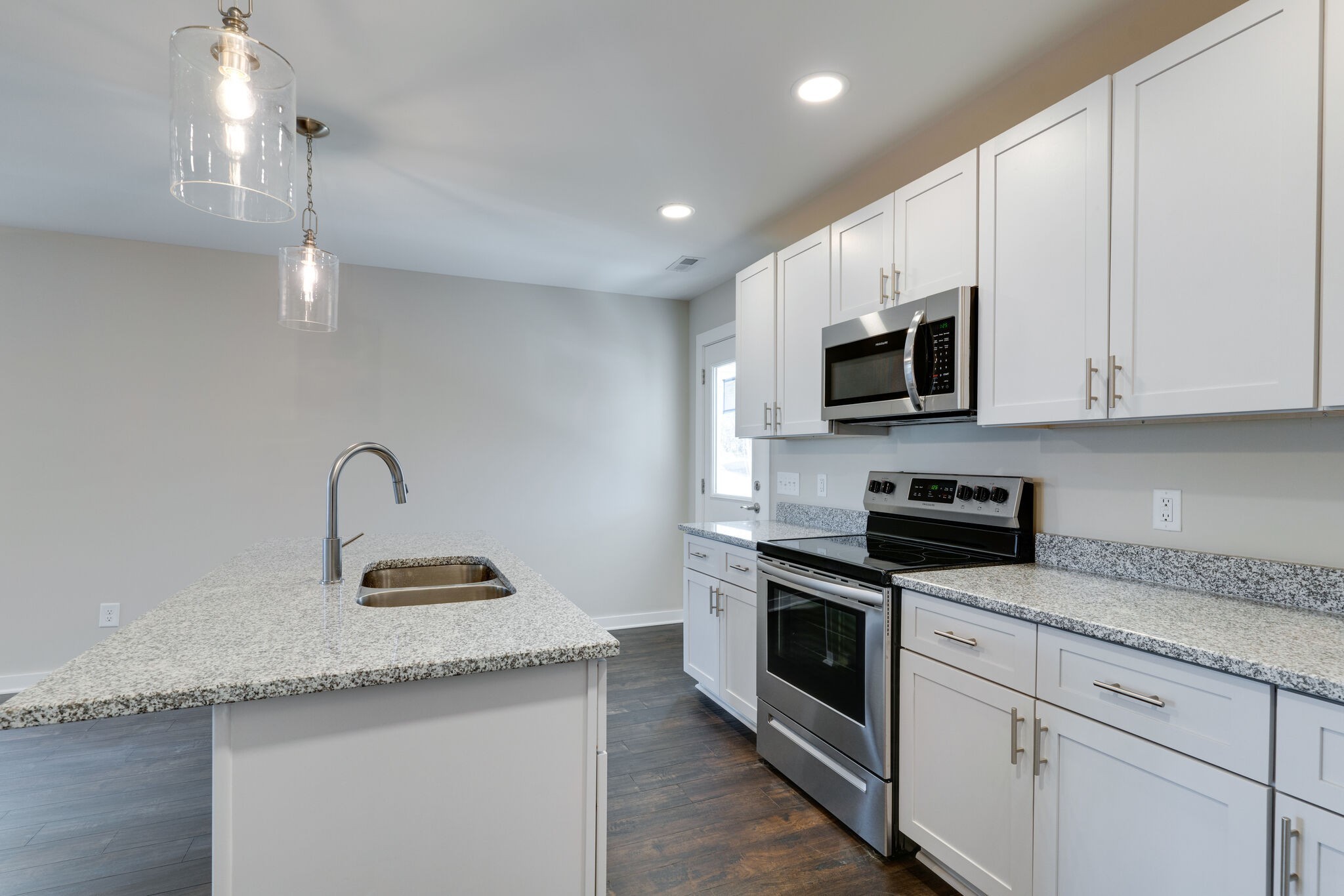 302a Ensley Ave Property Photo 9