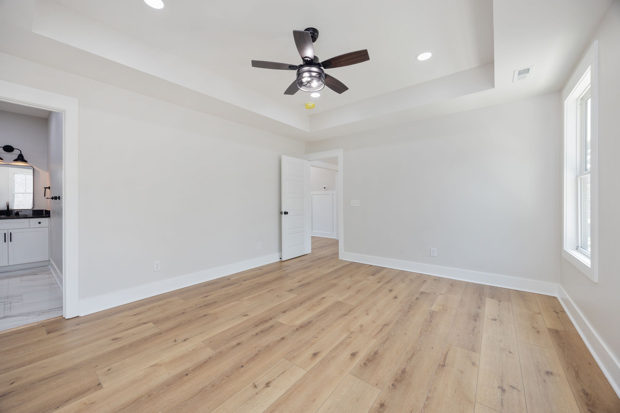 403 Boren St Property Photo 28
